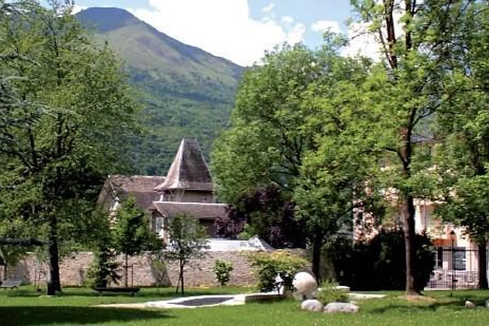 Lieux événementiels, FORUM DE LUZ