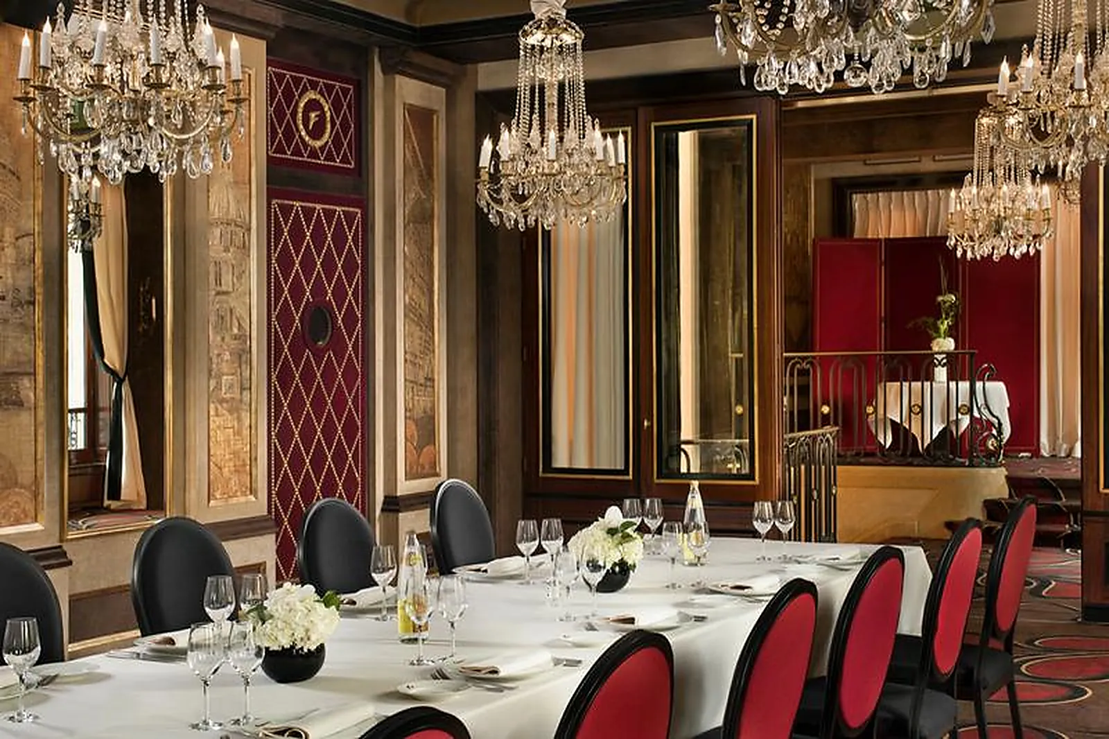 Lieux événementiels, FOUQUET' BARRIÈRE PARIS