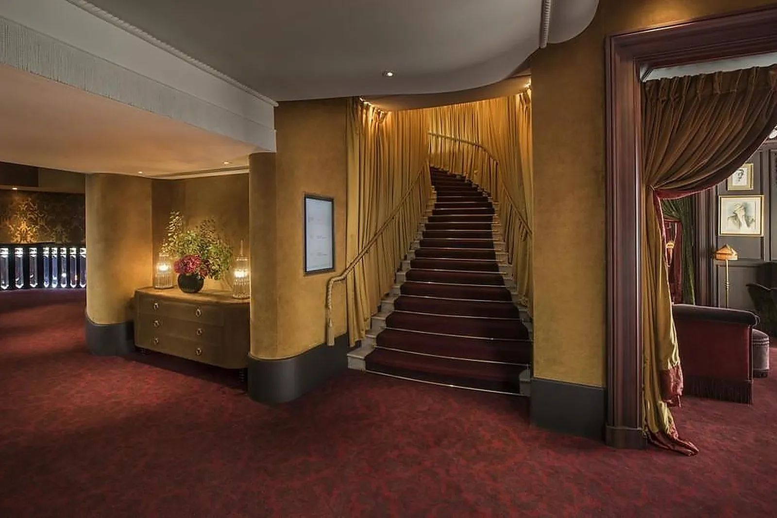 Lieux événementiels, FOUQUET' BARRIÈRE PARIS