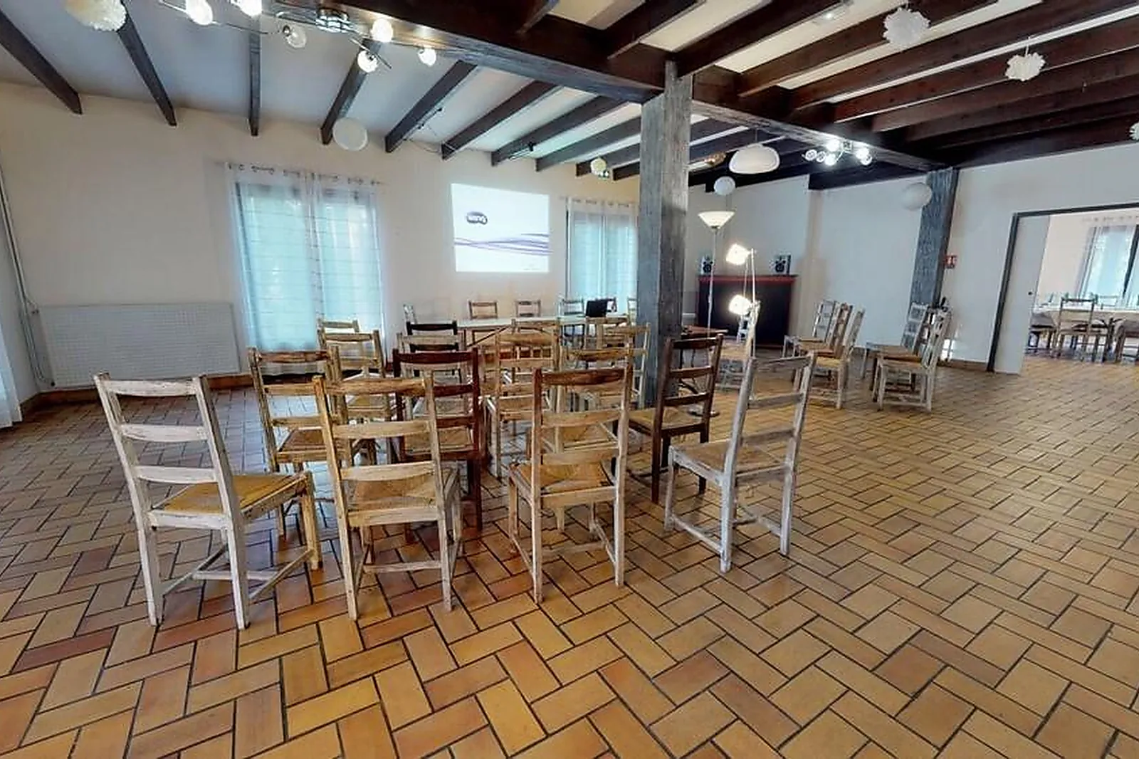 Lieux événementiels, FRIENDLY AUBERGE