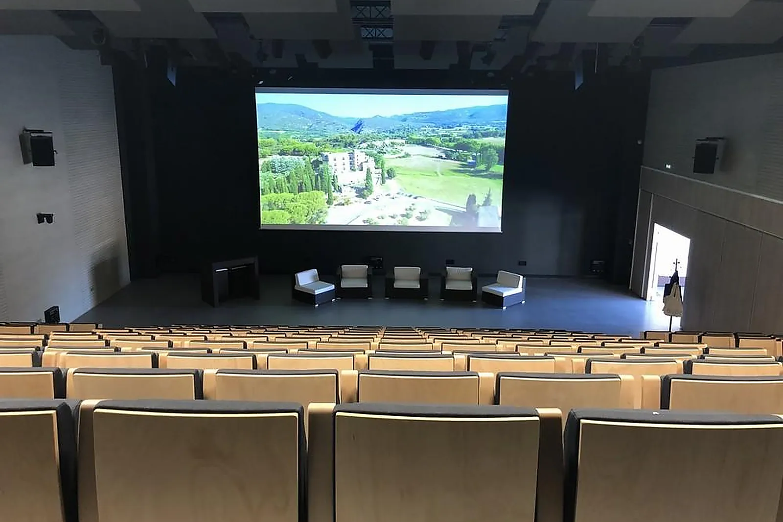 Lieux événementiels, FRUITIÈRE NUMÉRIQUE