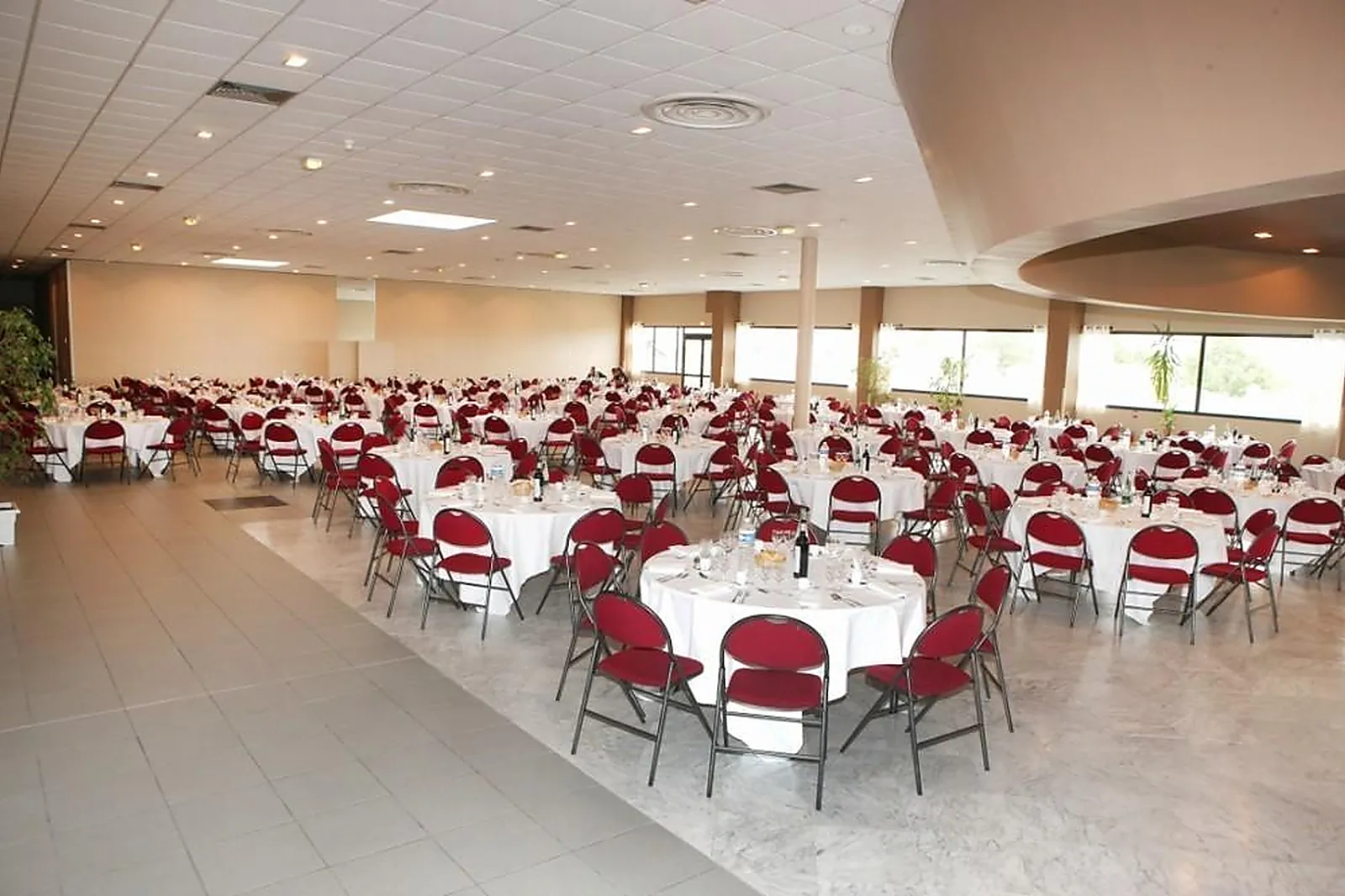 Lieux événementiels, FUTUROSCOPE CONGRES EVENEMENTS