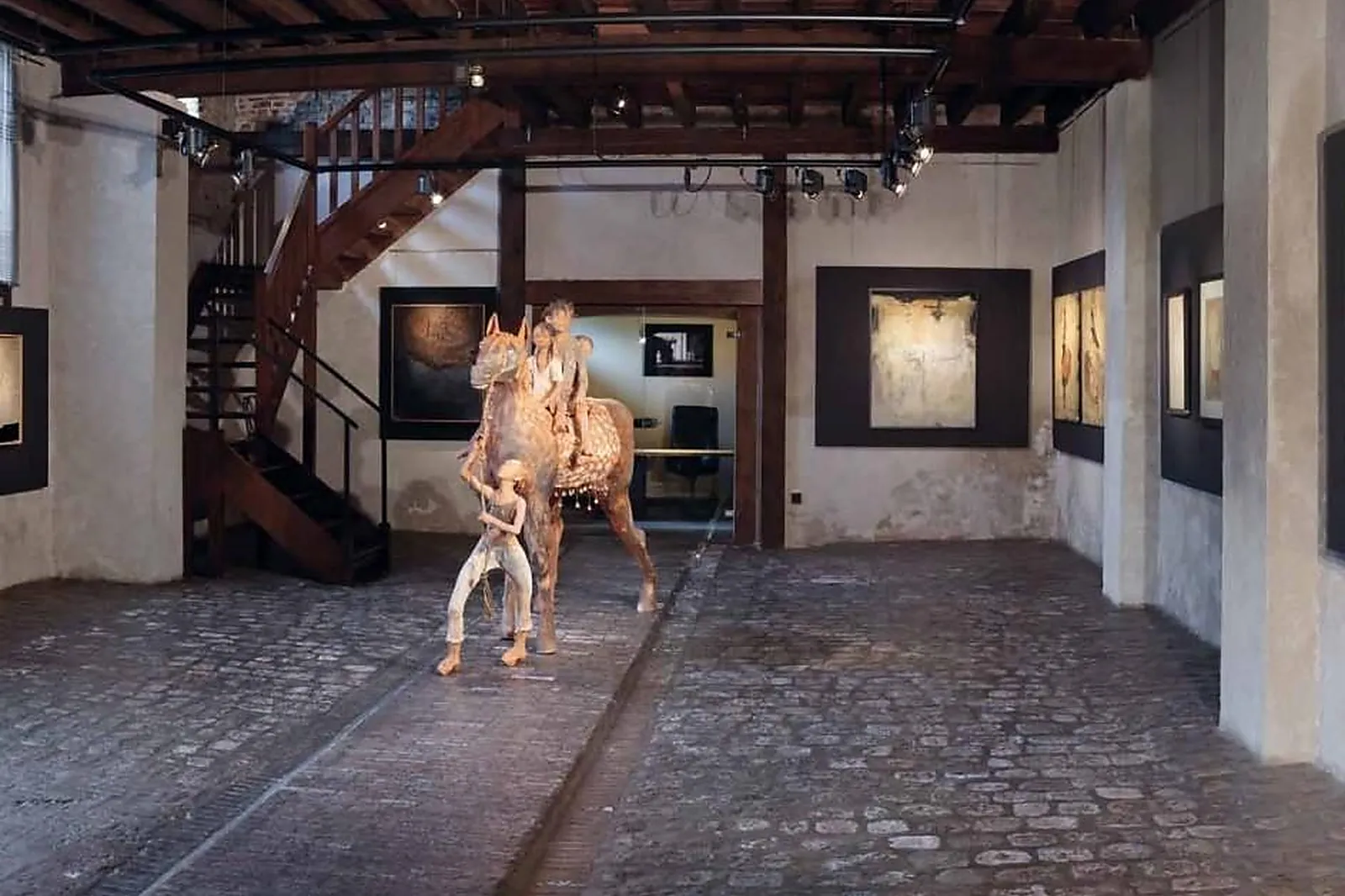 Lieux événementiels, GALERIE CAPAZZA