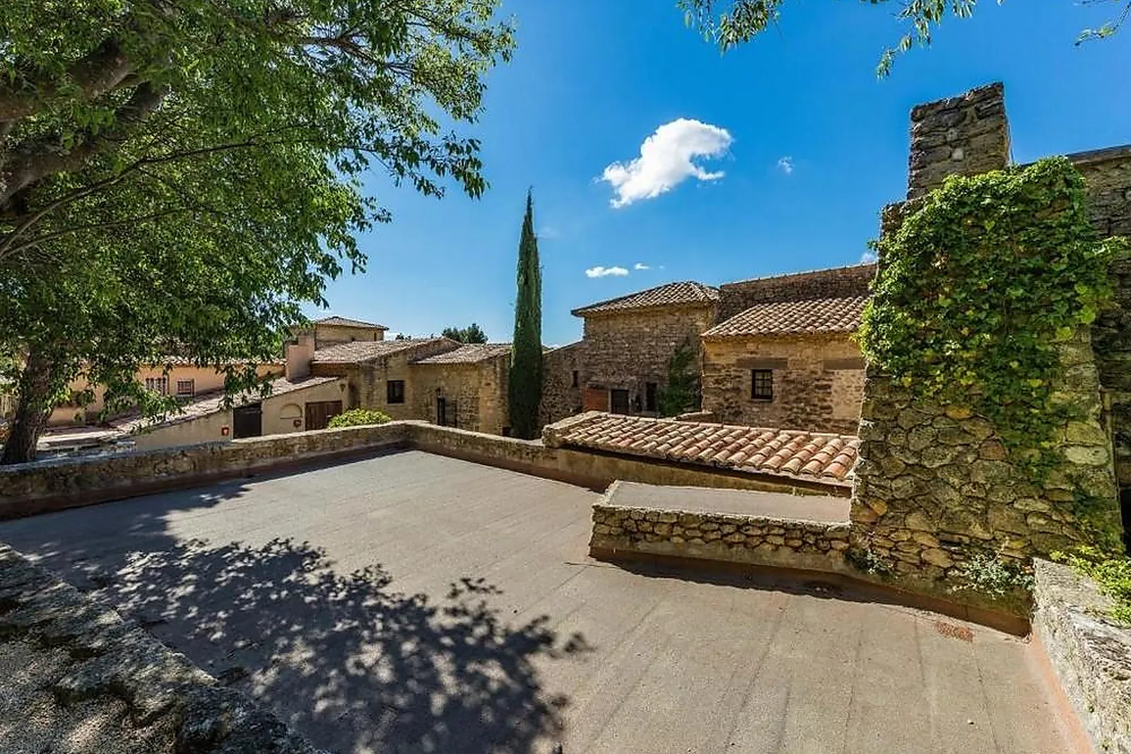 Lieux événementiels, GARRIGAE ABBAYE DE SAINTE CROIX