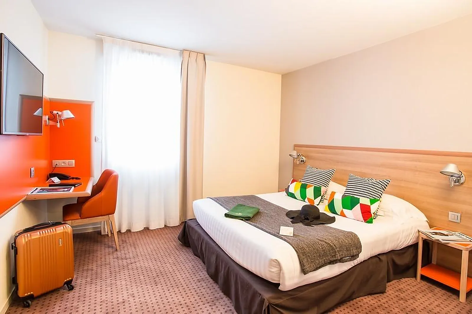 Lieux événementiels, GATSBY HÔTEL ET RESTAURANT