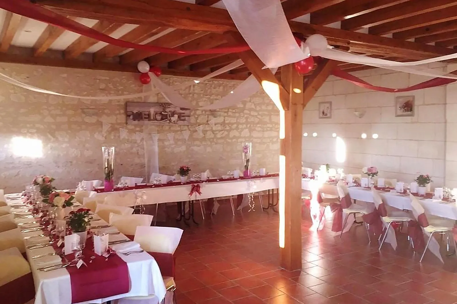 Lieux événementiels, GÎTE DE SERMOISE ET SALLE DE RÉCEPTION