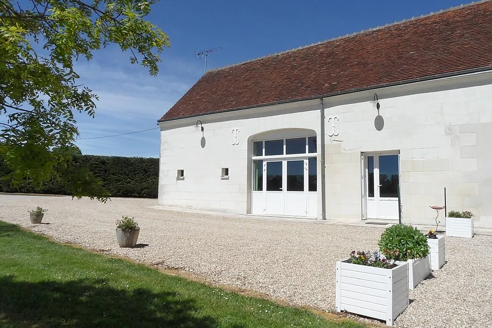 Lieux événementiels, GÎTE DE SERMOISE ET SALLE DE RÉCEPTION