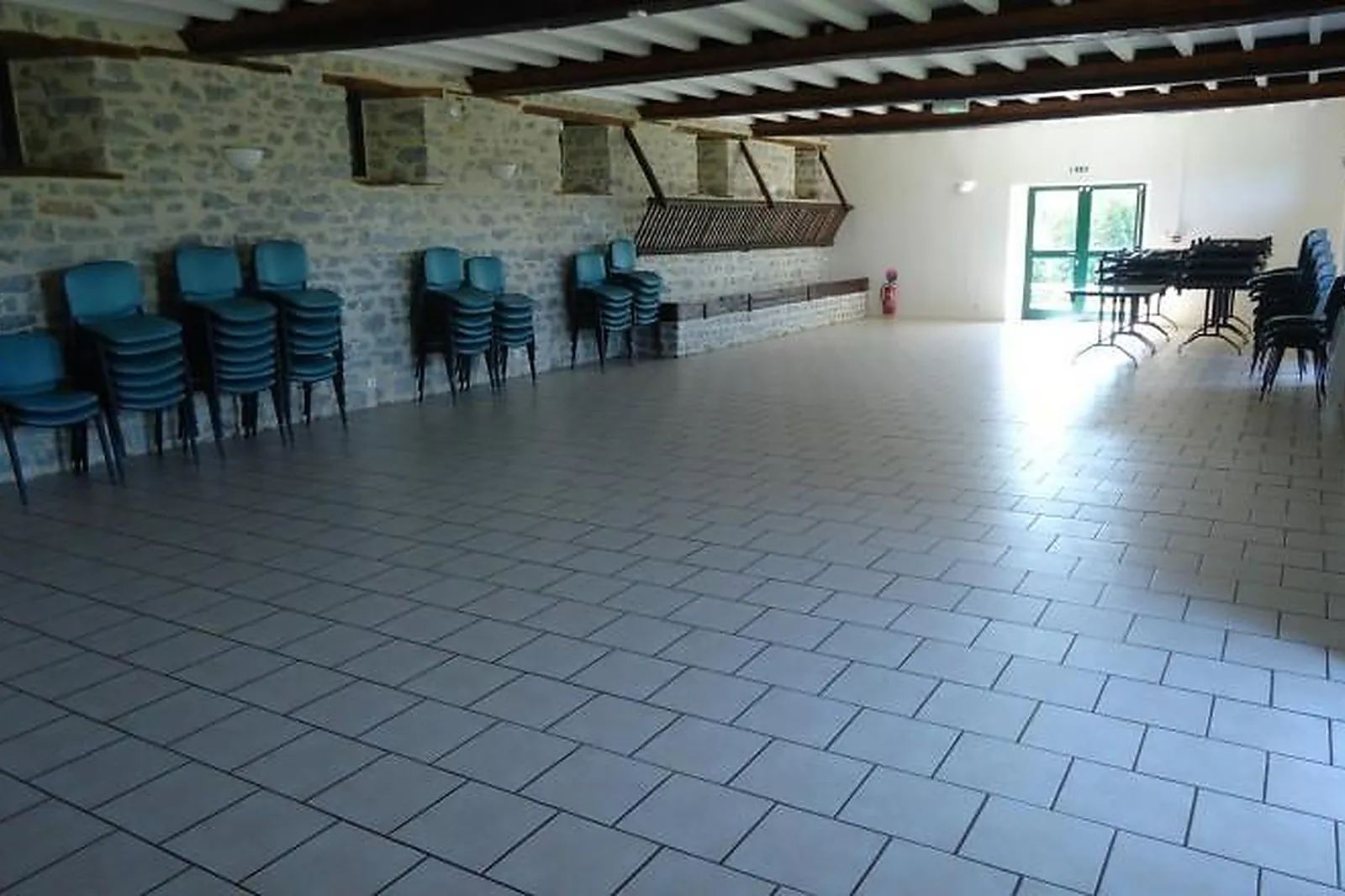 Lieux événementiels, GITE DE GROUPE LE RELAIS DE SAULGES