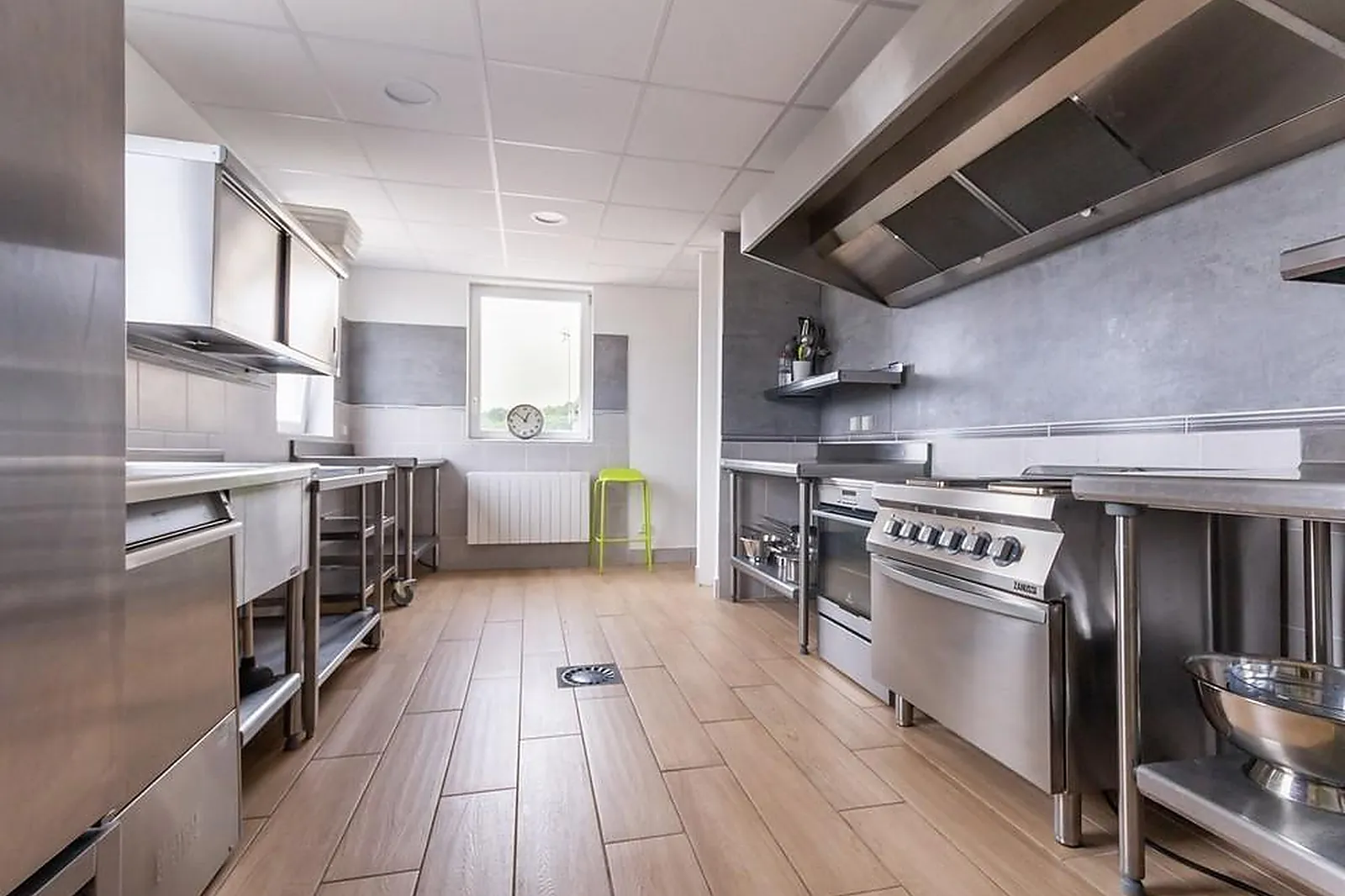 Lieux événementiels, GÎTES DE LA FORÊT