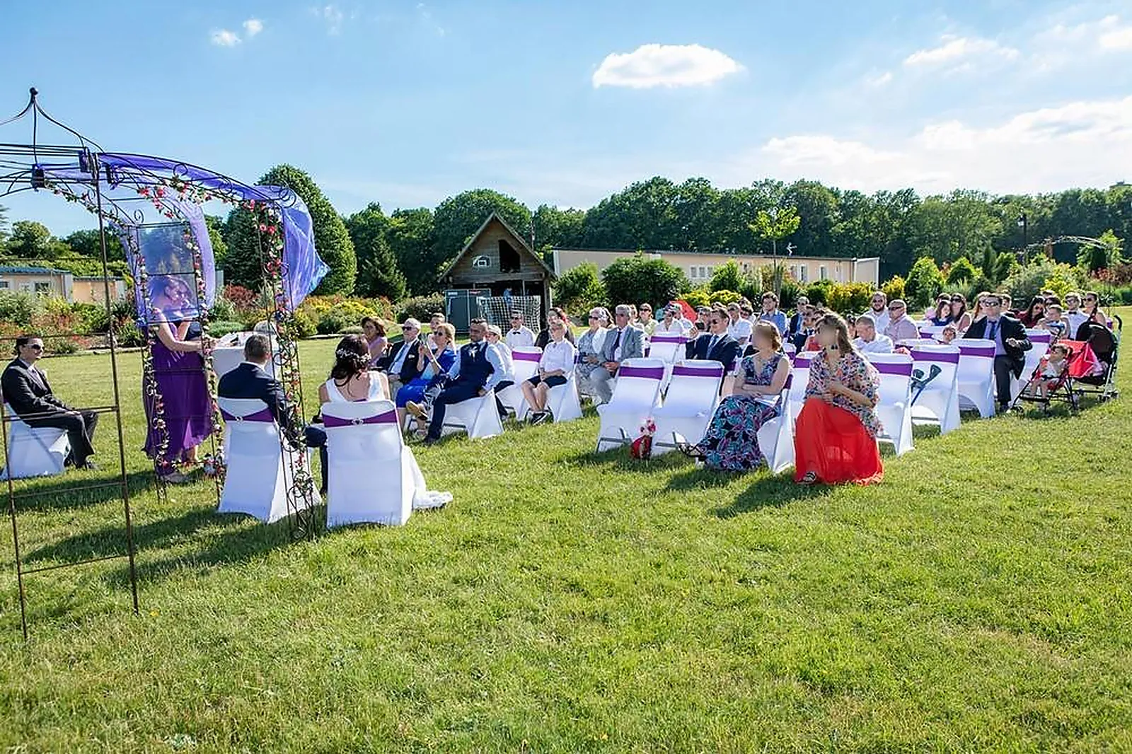 Lieux événementiels, GÎTES DE LA FORÊT
