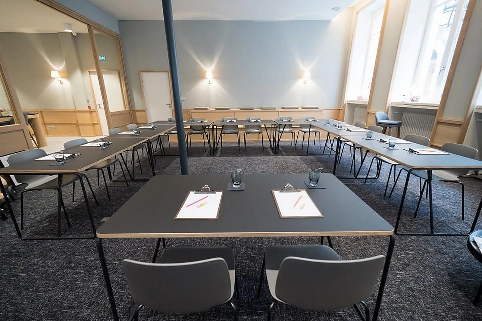 Lieux événementiels, GLOBE ET CECIL HOTEL