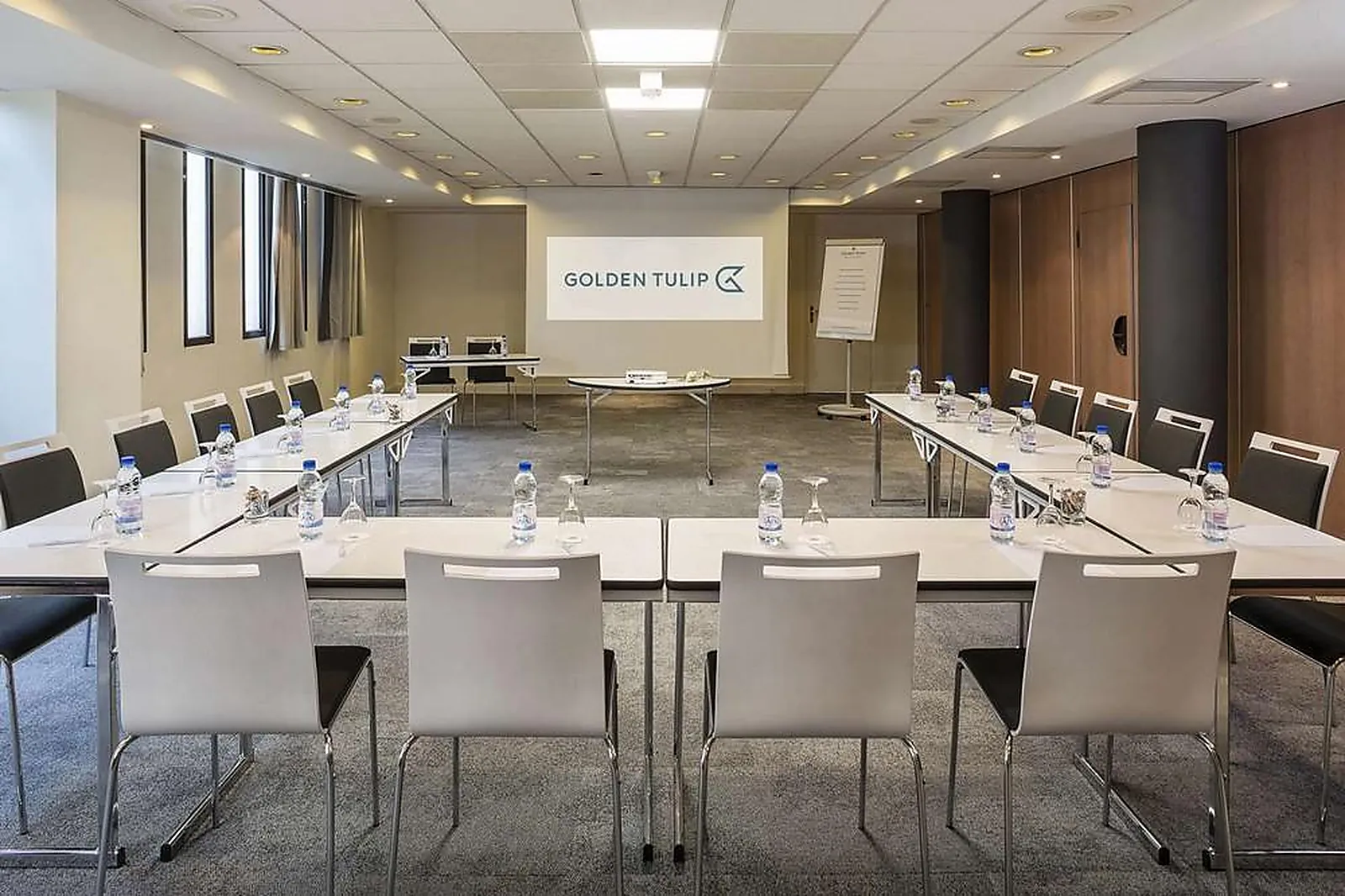 Lieux événementiels, GOLDEN TULIP AIX-LES-BAINS