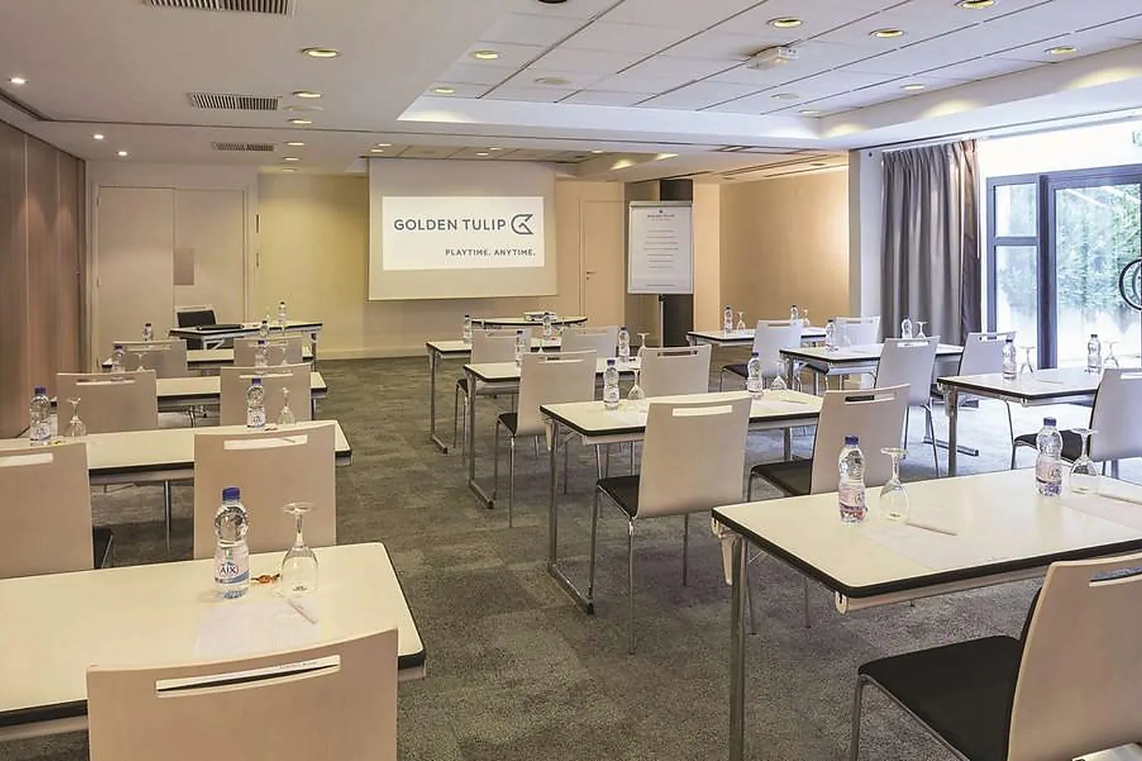 Lieux événementiels, GOLDEN TULIP AIX-LES-BAINS