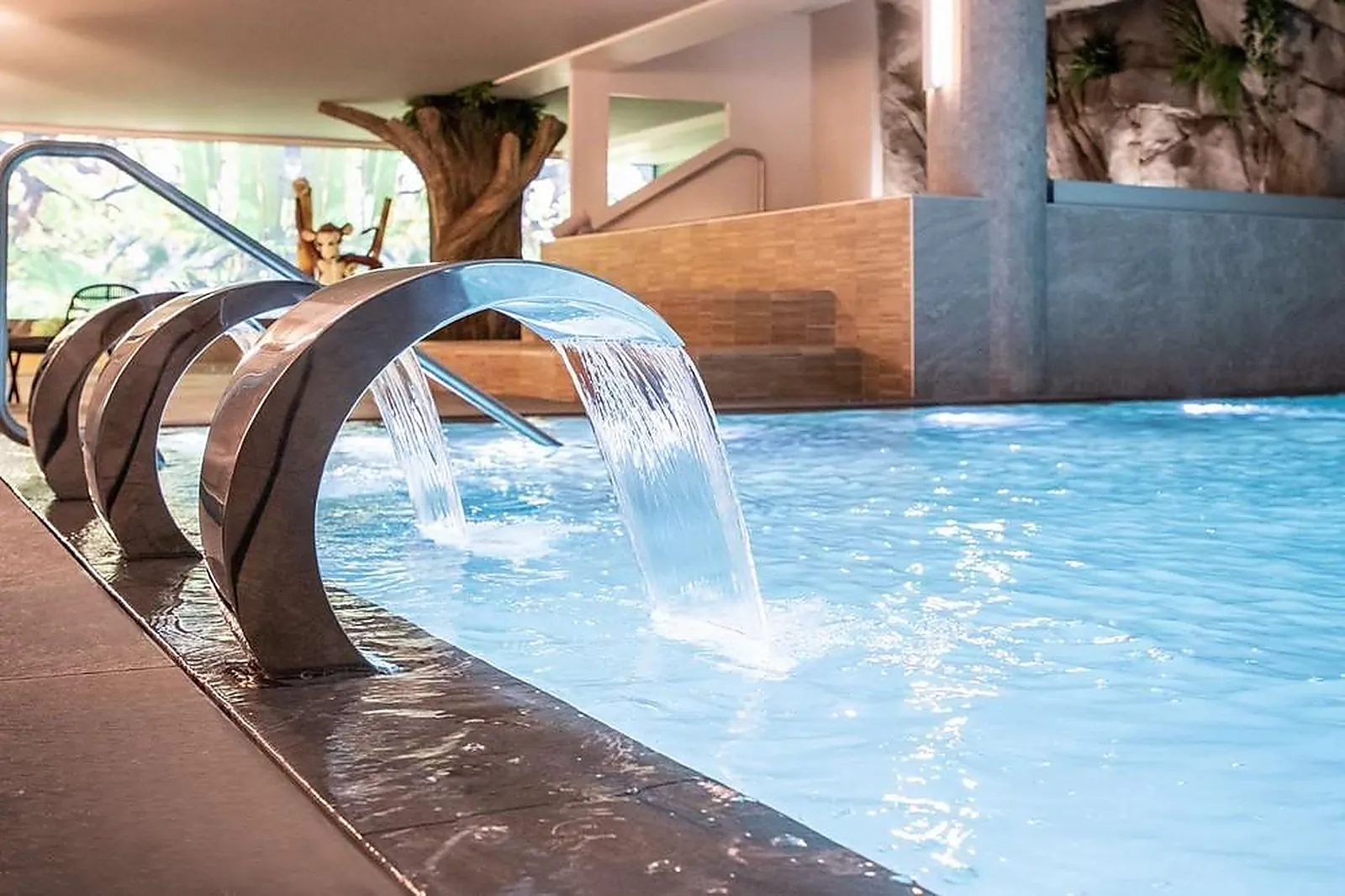 Lieux événementiels, GOLDEN TULIP AIX-LES-BAINS