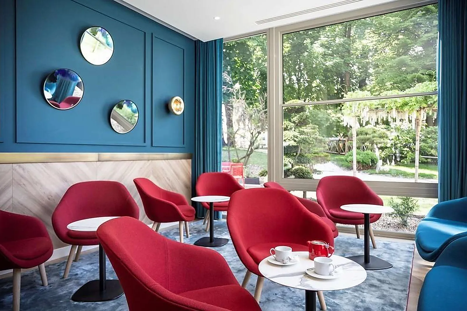 Lieux événementiels, GOLDEN TULIP AIX-LES-BAINS