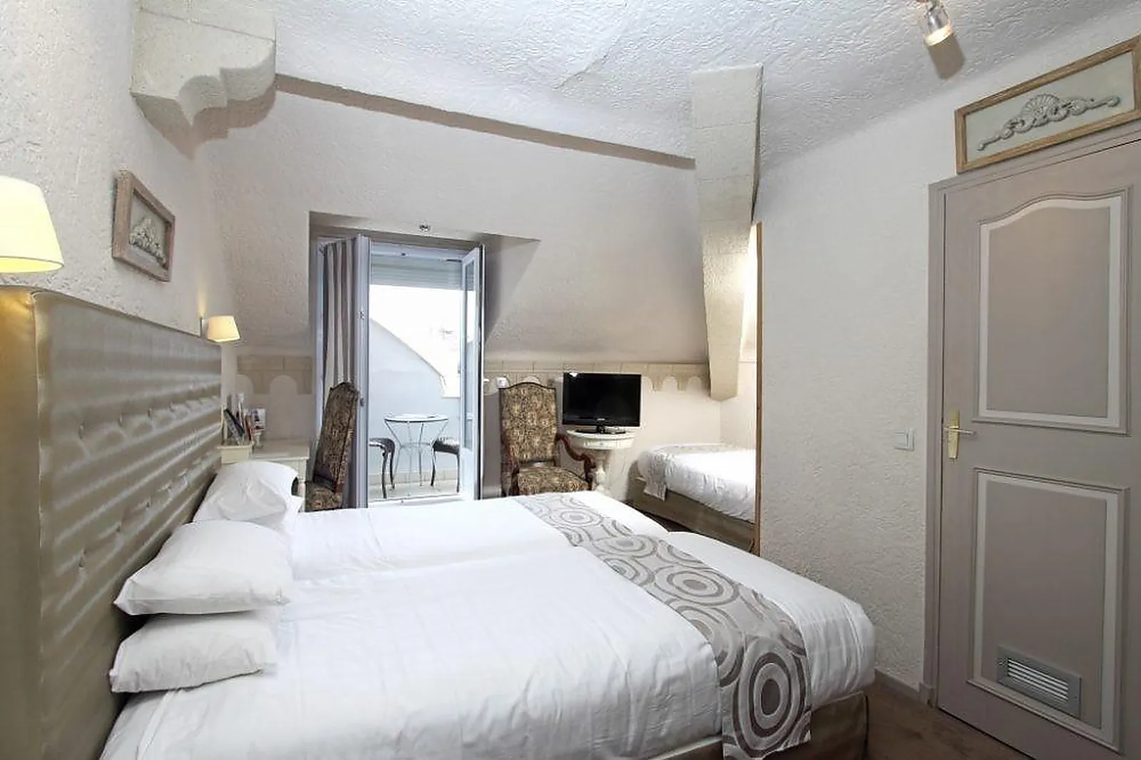 Lieux événementiels, GOLDEN TULIP CANNES HÔTEL DE PARIS