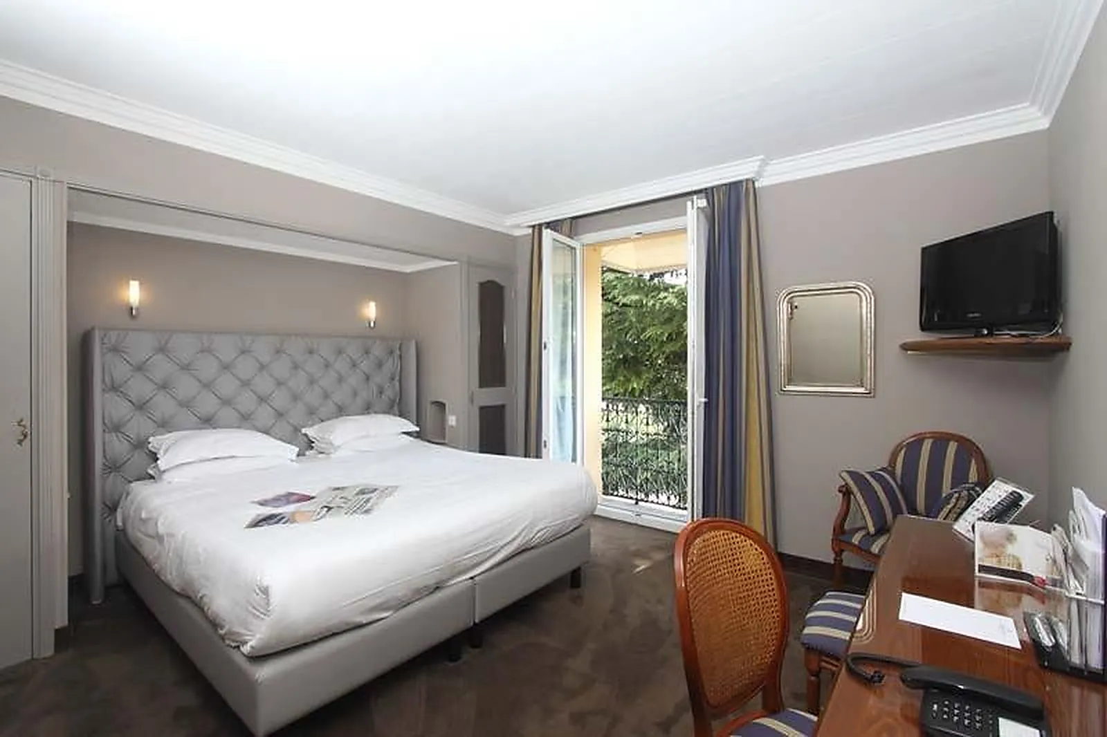 Lieux événementiels, GOLDEN TULIP CANNES HÔTEL DE PARIS