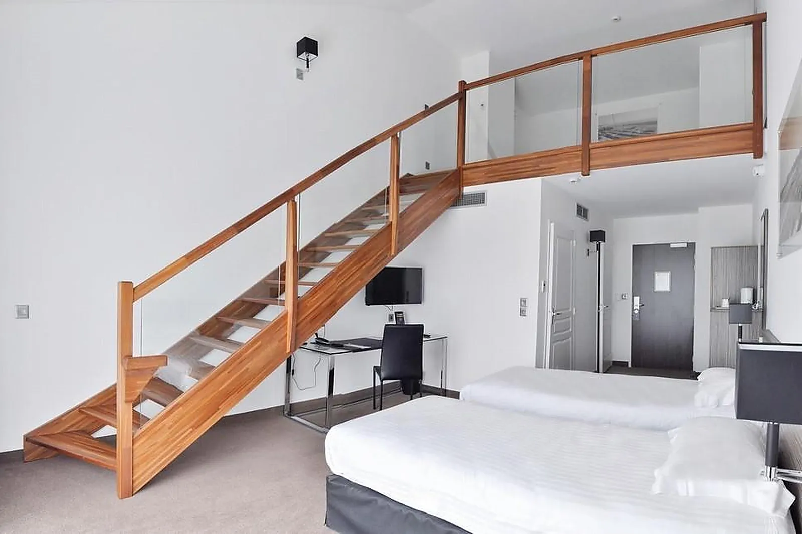 Lieux événementiels, GOLDEN TULIP LA BAULE