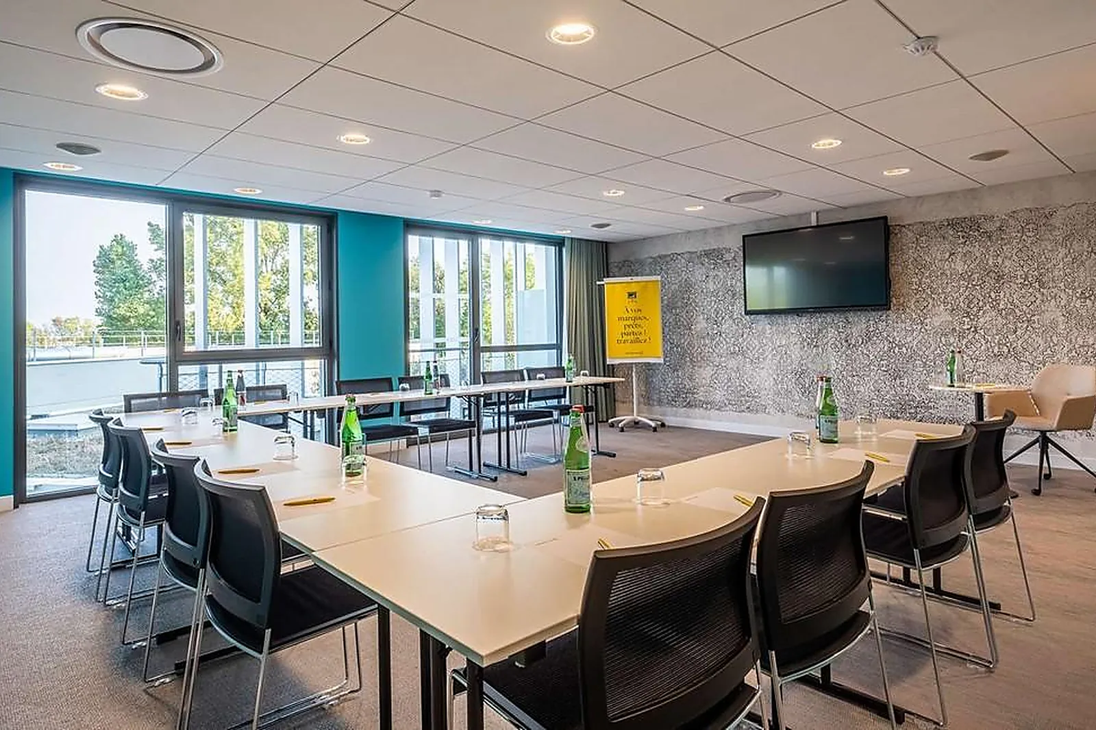 Lieux événementiels, GOLDEN TULIP LYON OUEST TECHLID