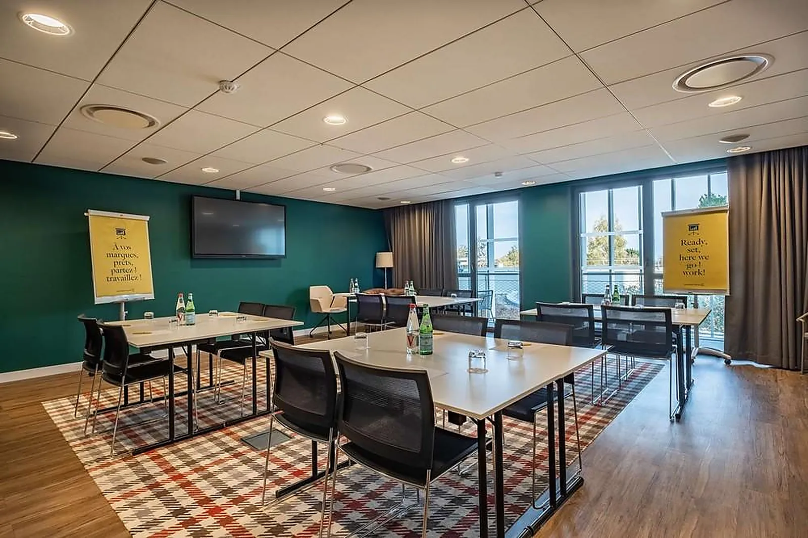 Lieux événementiels, GOLDEN TULIP LYON OUEST TECHLID