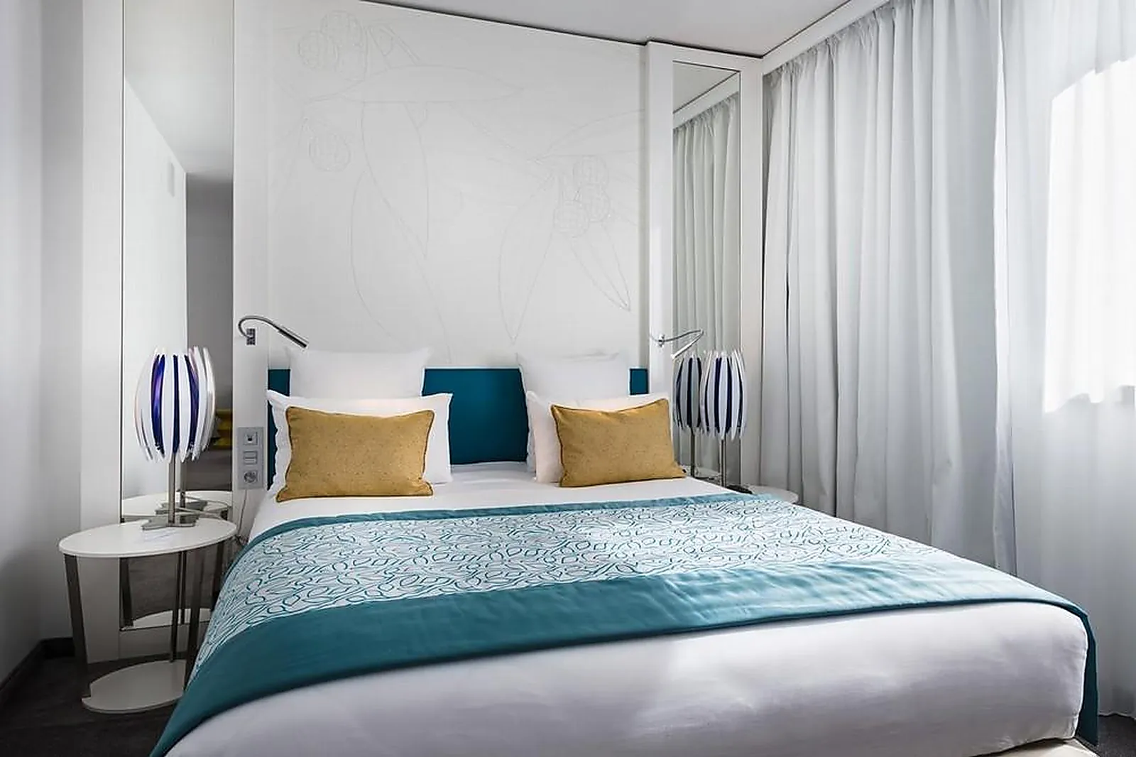 Lieux événementiels, GOLDEN TULIP MARSEILLE EUROMED