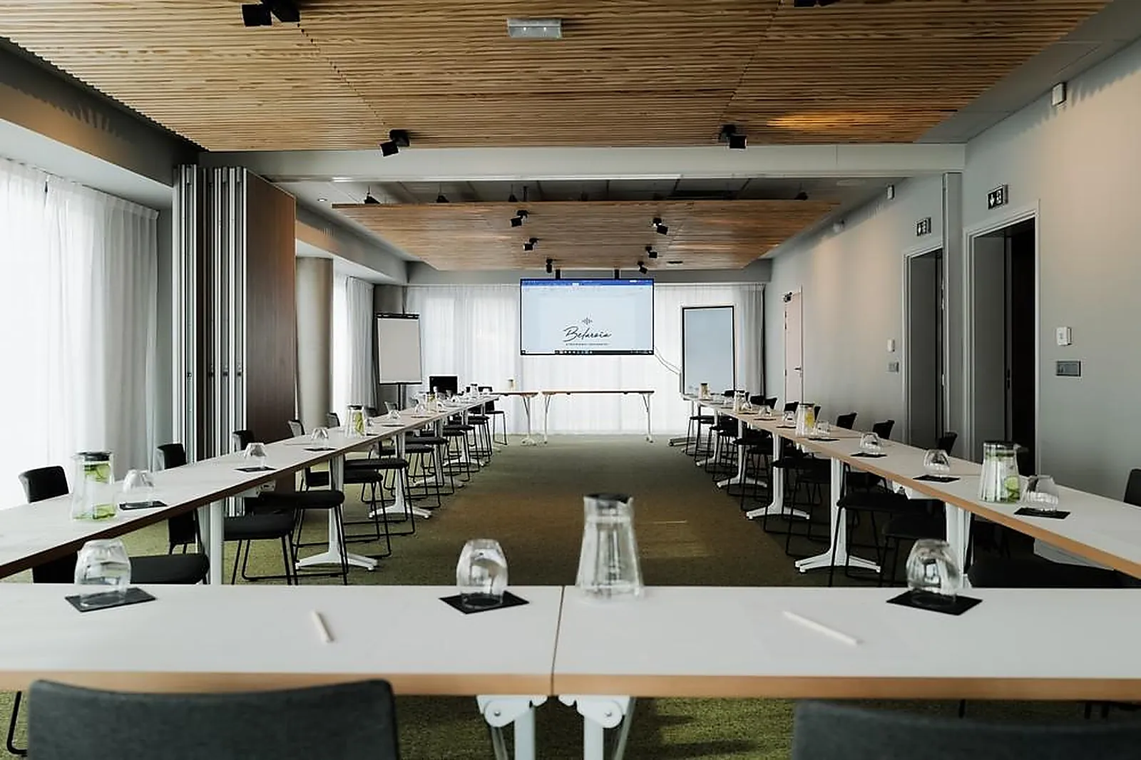 Lieux événementiels, GOLDEN TULIP MONTPELLIER CENTRE BELAROIA