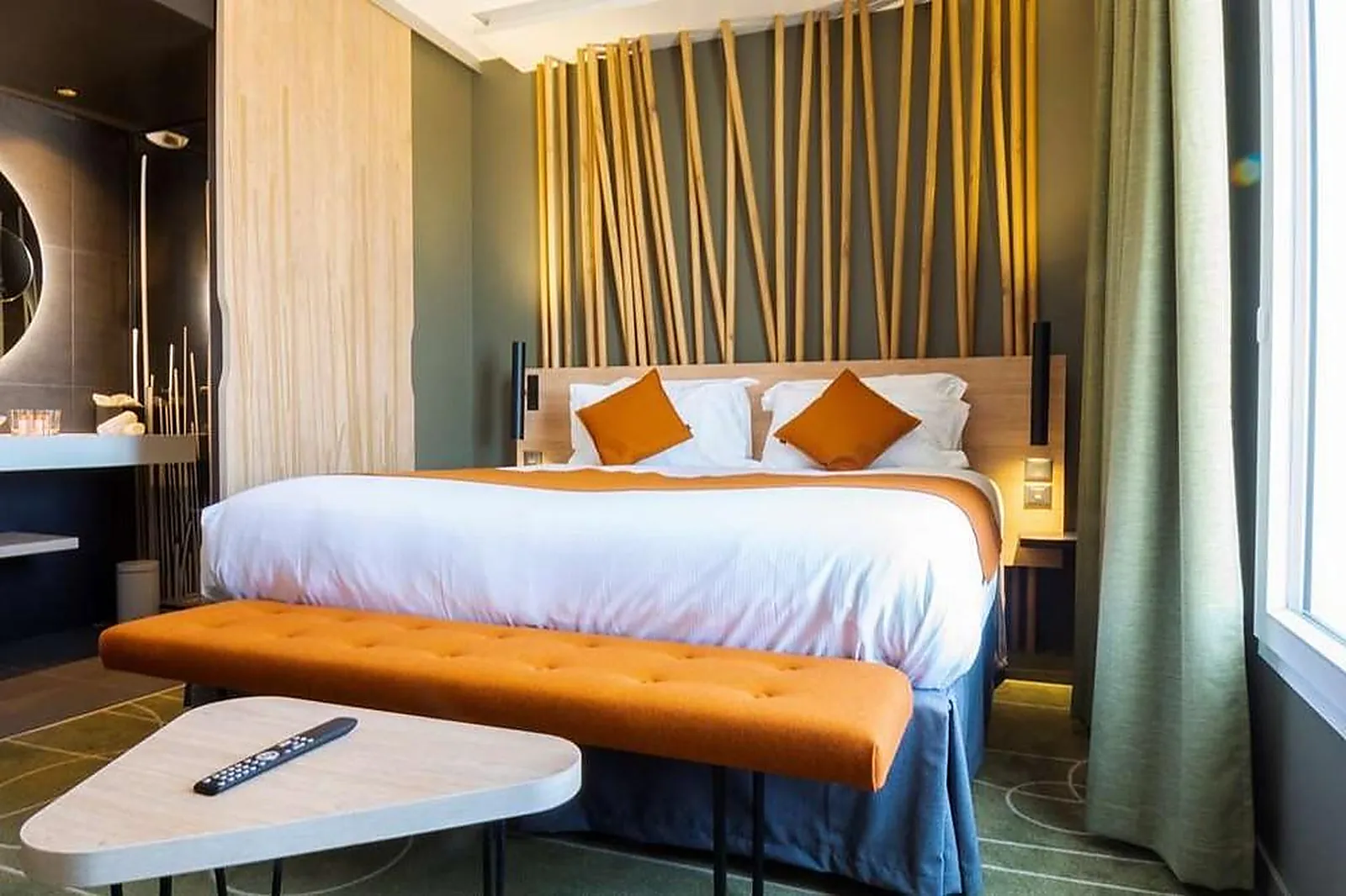 Lieux événementiels, GOLDEN TULIP MONTPELLIER CENTRE BELAROIA