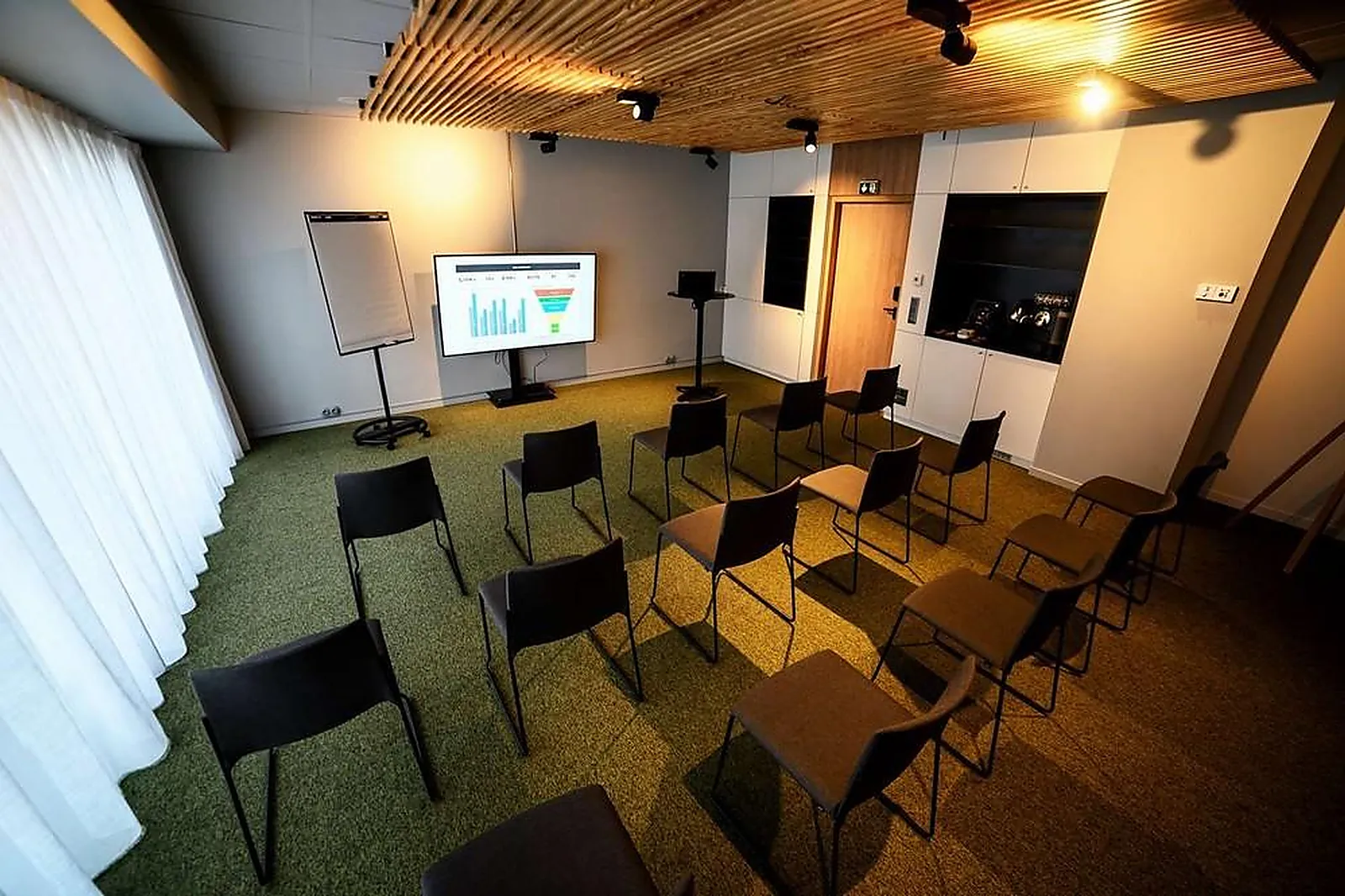 Lieux événementiels, GOLDEN TULIP MONTPELLIER CENTRE BELAROIA