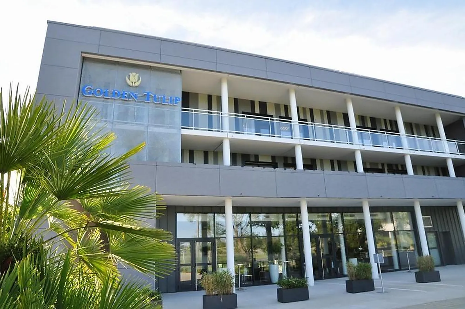 Lieux événementiels, GOLDEN TULIP PORNIC