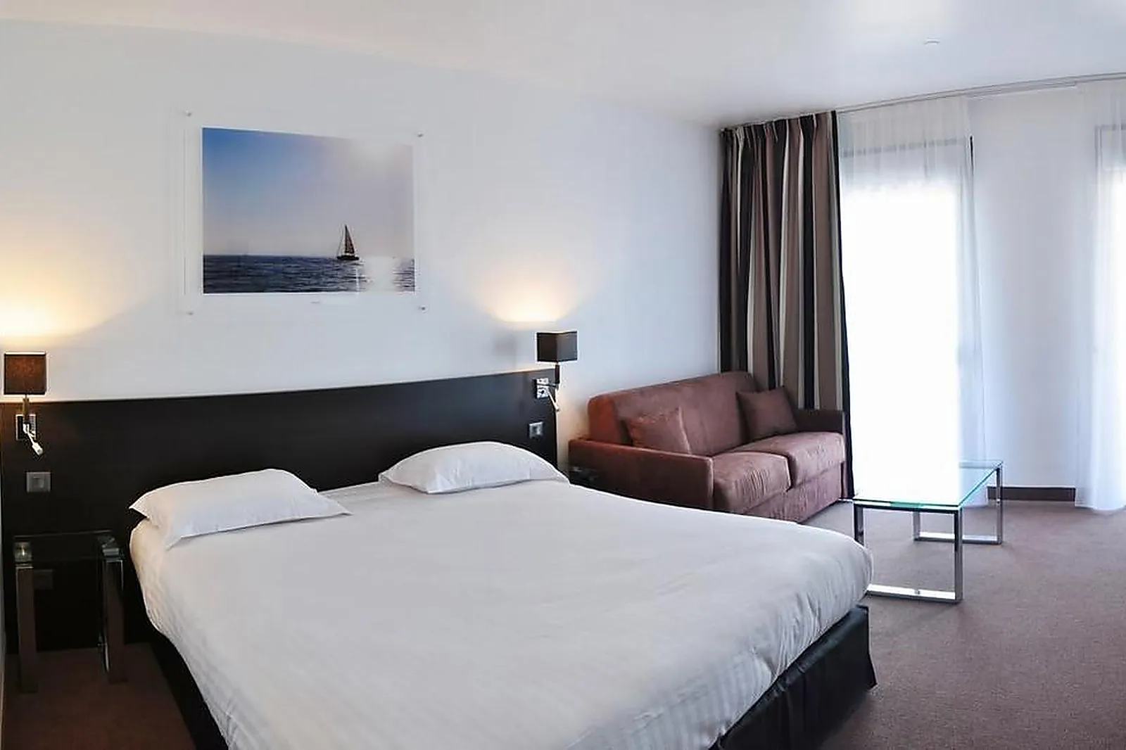 Lieux événementiels, GOLDEN TULIP PORNIC