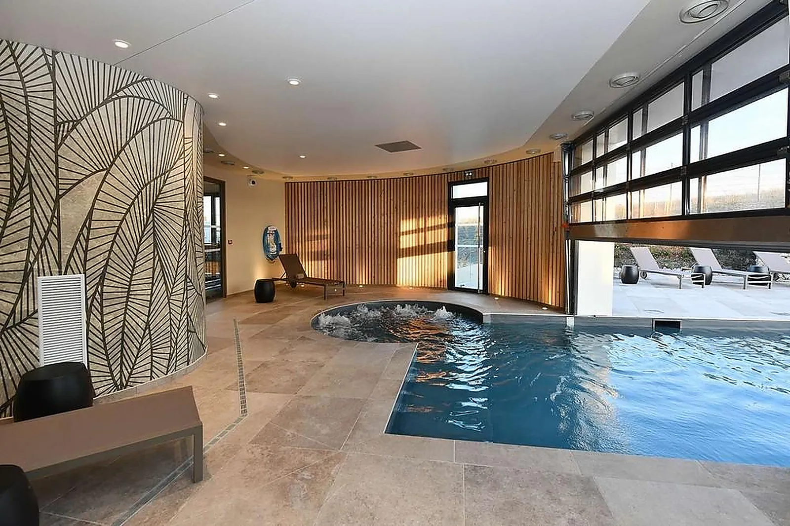 Lieux événementiels, GOLDEN TULIP REIMS