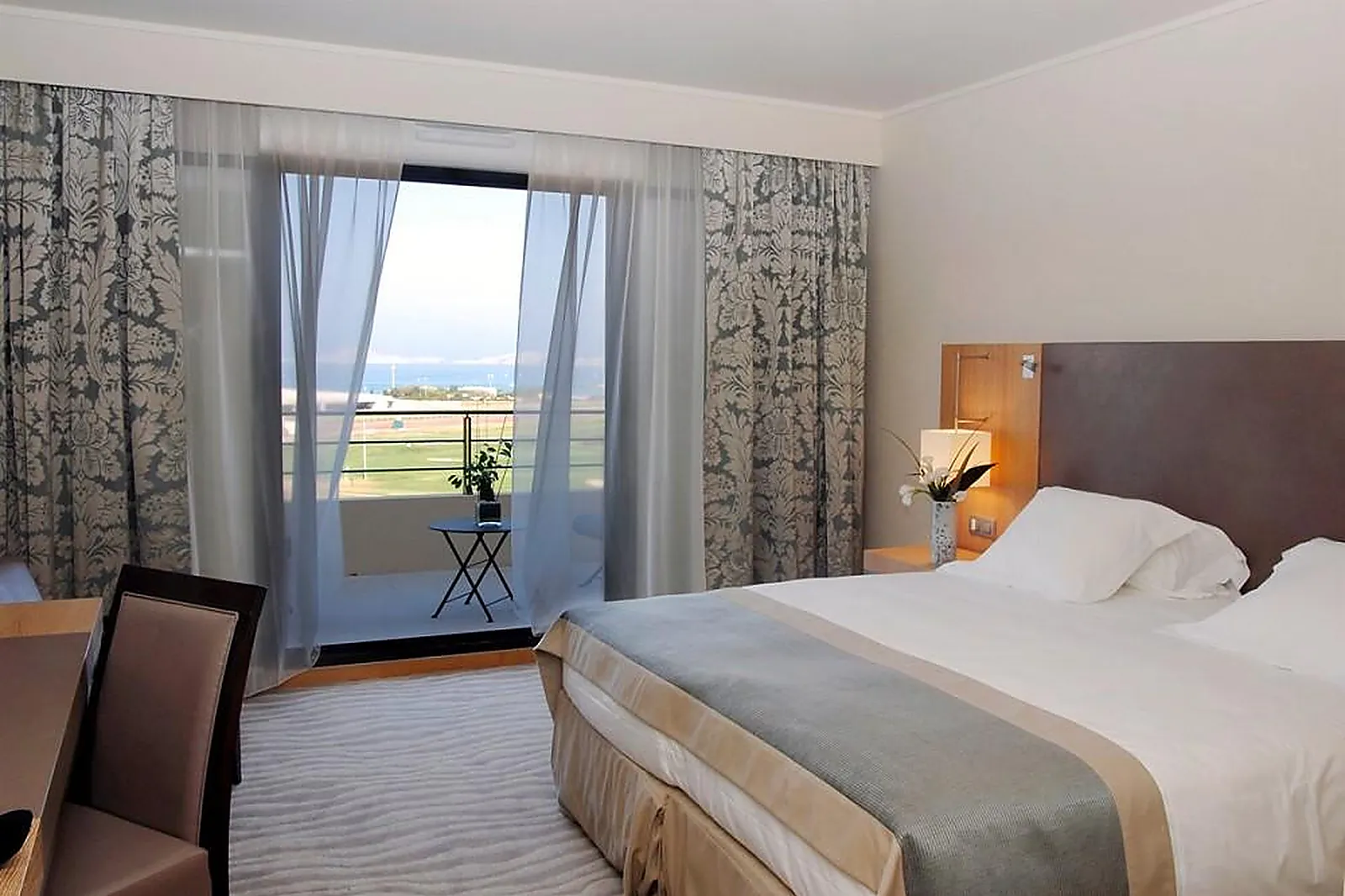 Lieux événementiels, GOLDEN TULIP VILLA MASSALIA