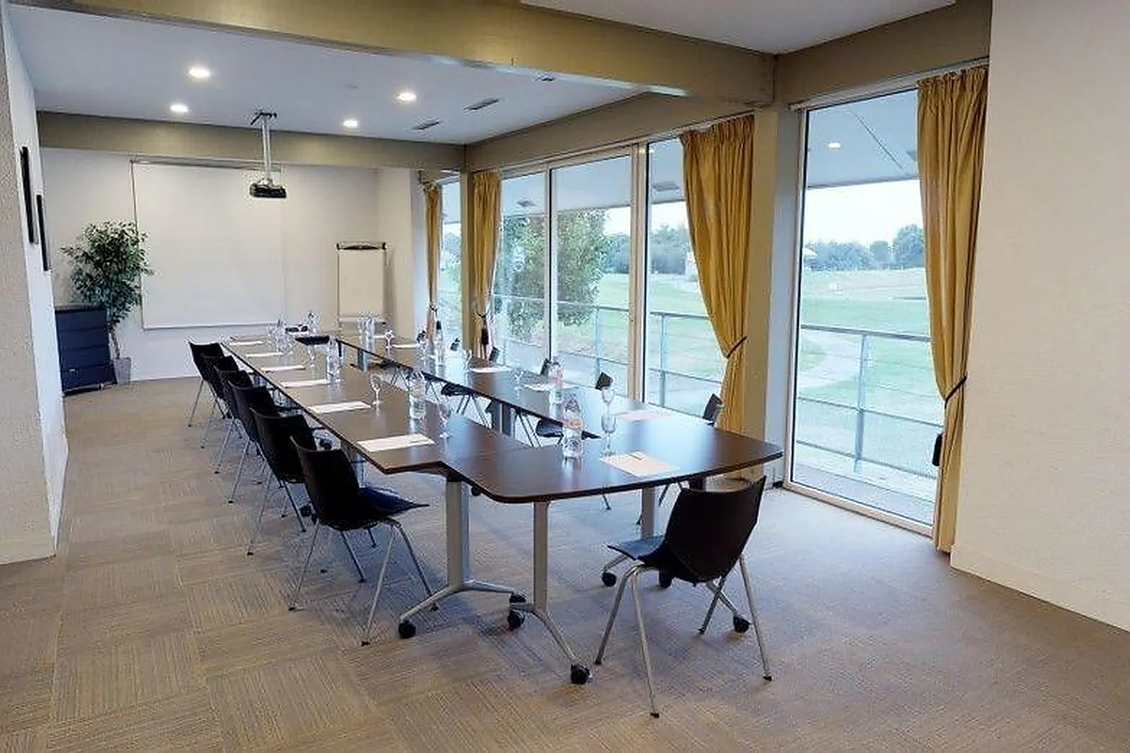 Lieux événementiels, GOLF BLUEGREEN SAINT-ETIENNE