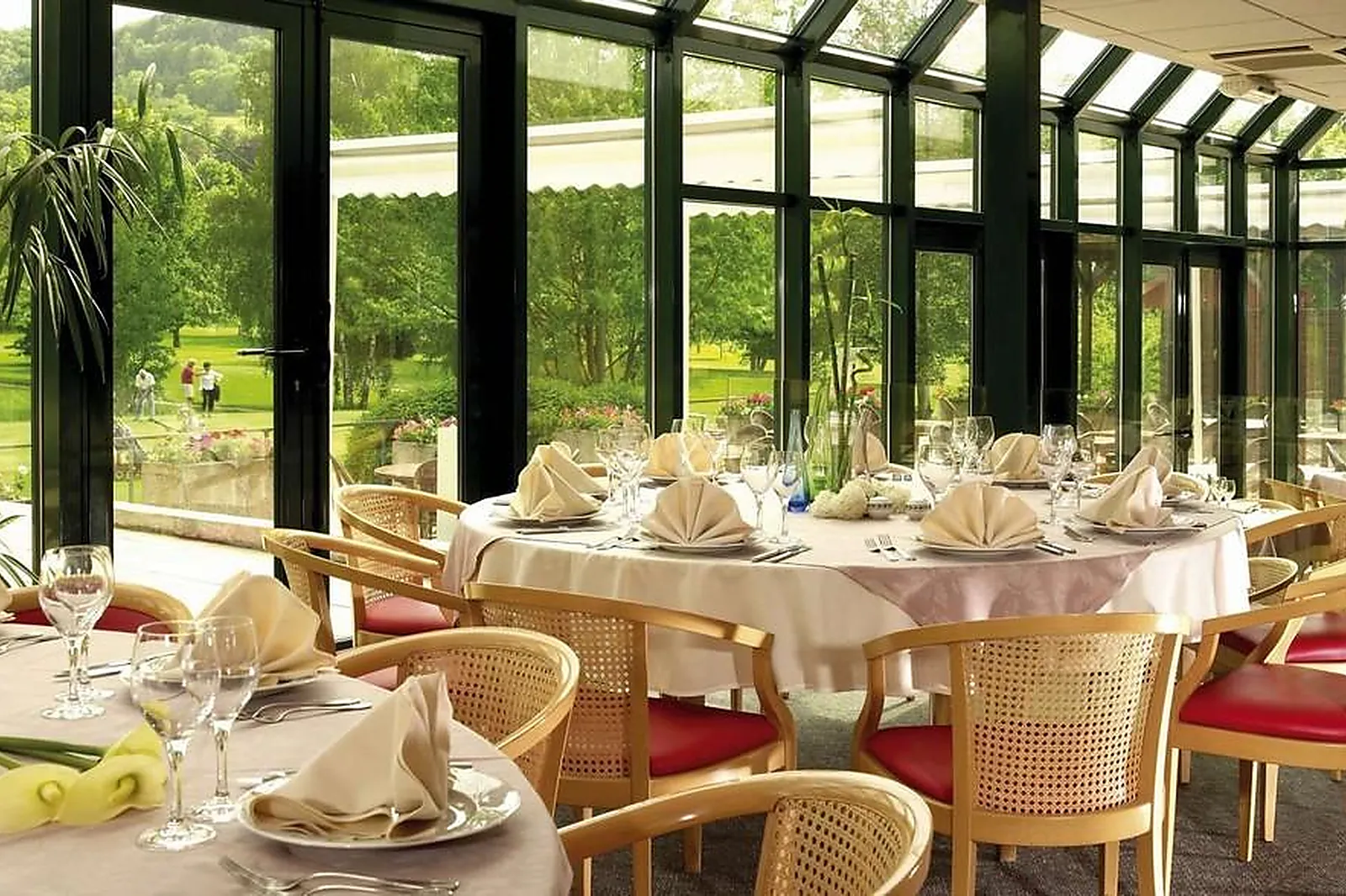 Lieux événementiels, GOLF HOTEL RESORT DOMAINE DU VAL DE SORNE