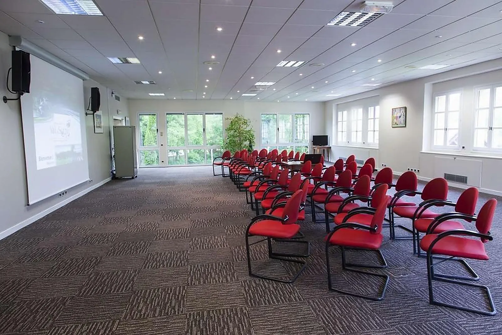 Lieux événementiels, GOLF HOTEL RESORT DOMAINE DU VAL DE SORNE