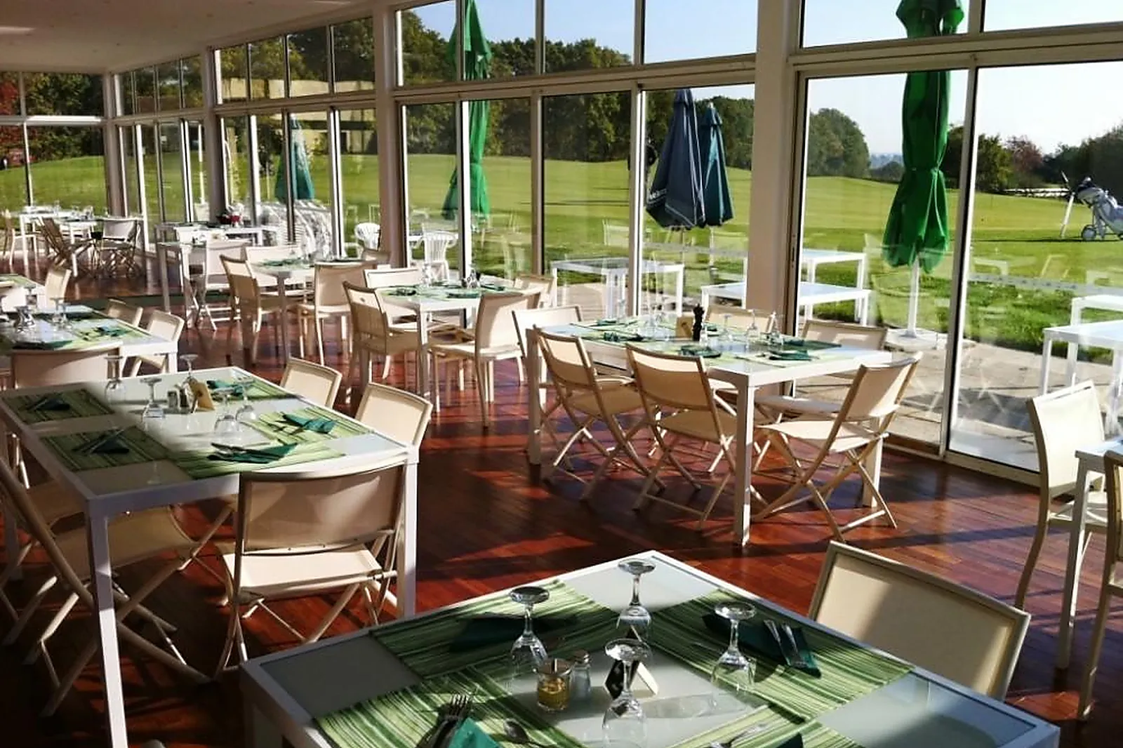 Lieux événementiels, GOLF D'ABLEIGES