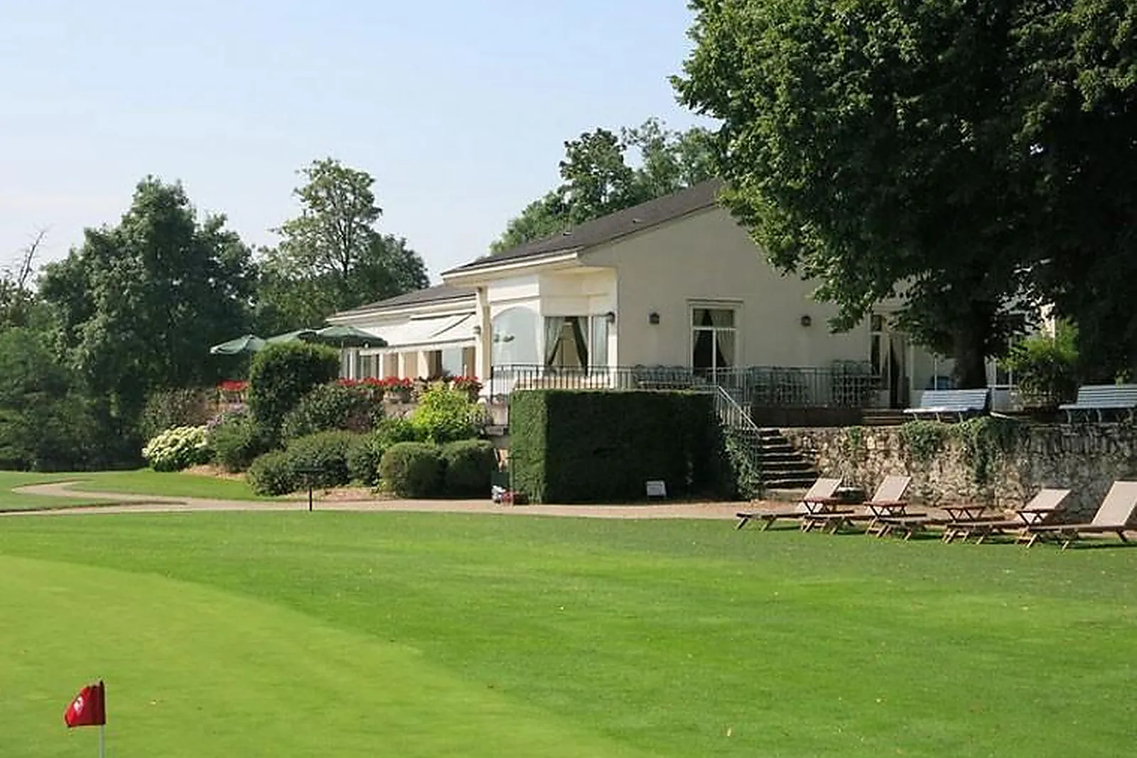 Lieux événementiels, GOLF D'ORMESSON