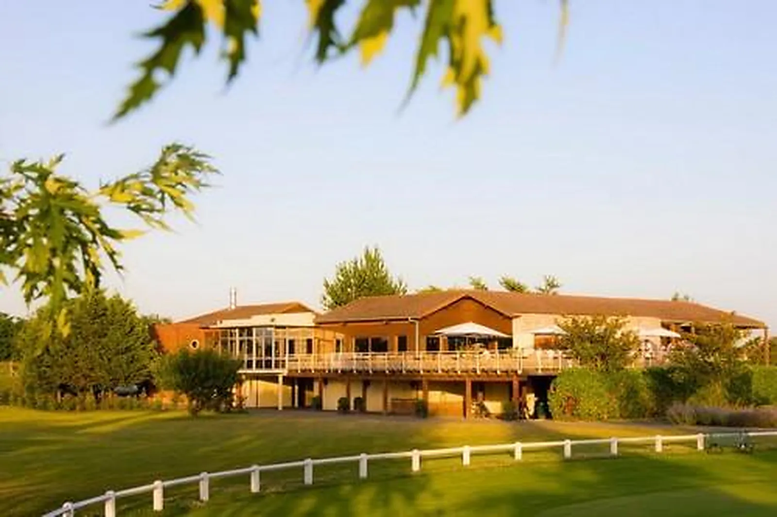 Lieux événementiels, GOLF DE VAL-GRAND