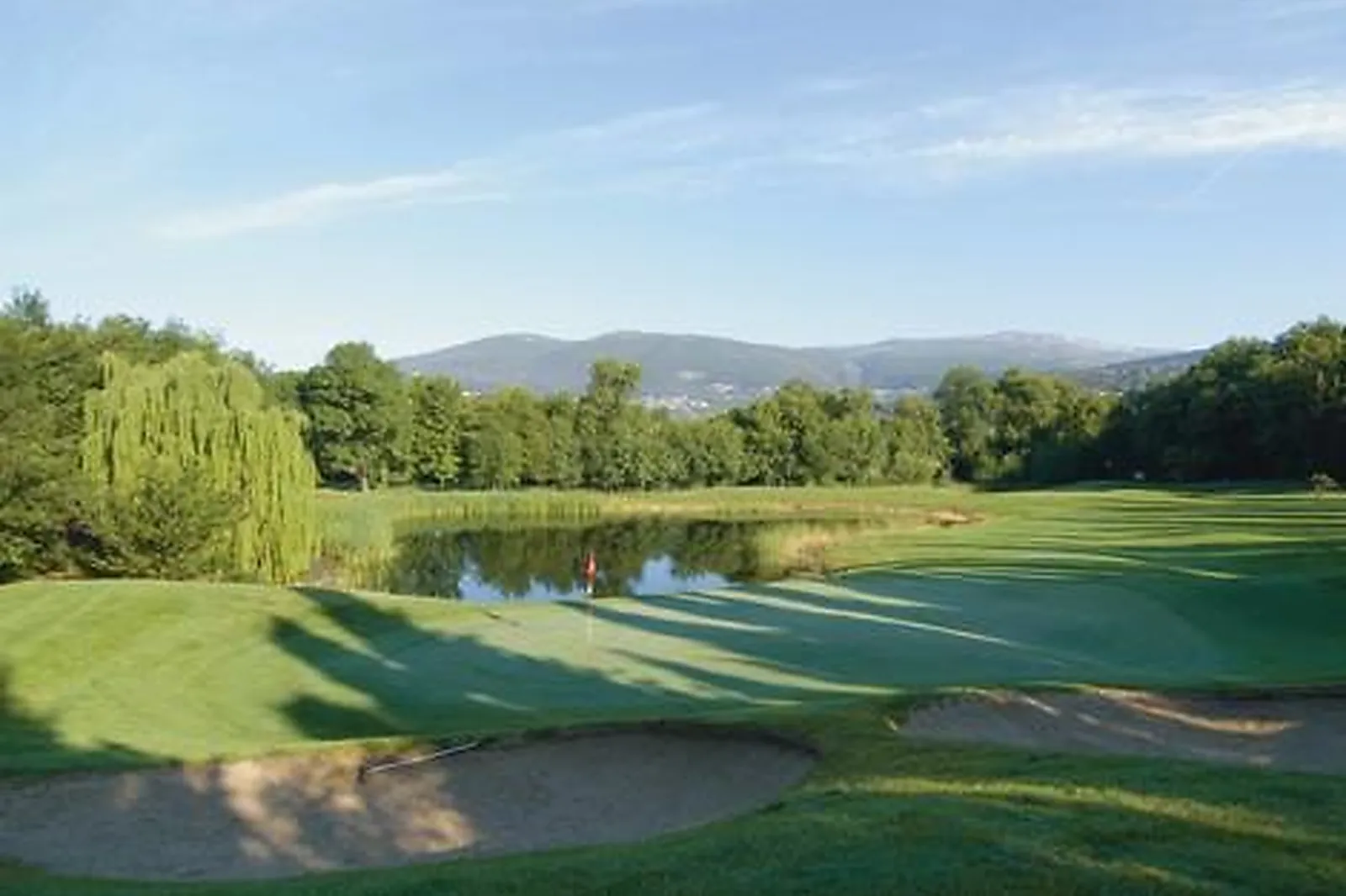Lieux événementiels, GOLF DE LA GRANDE BASTIDE