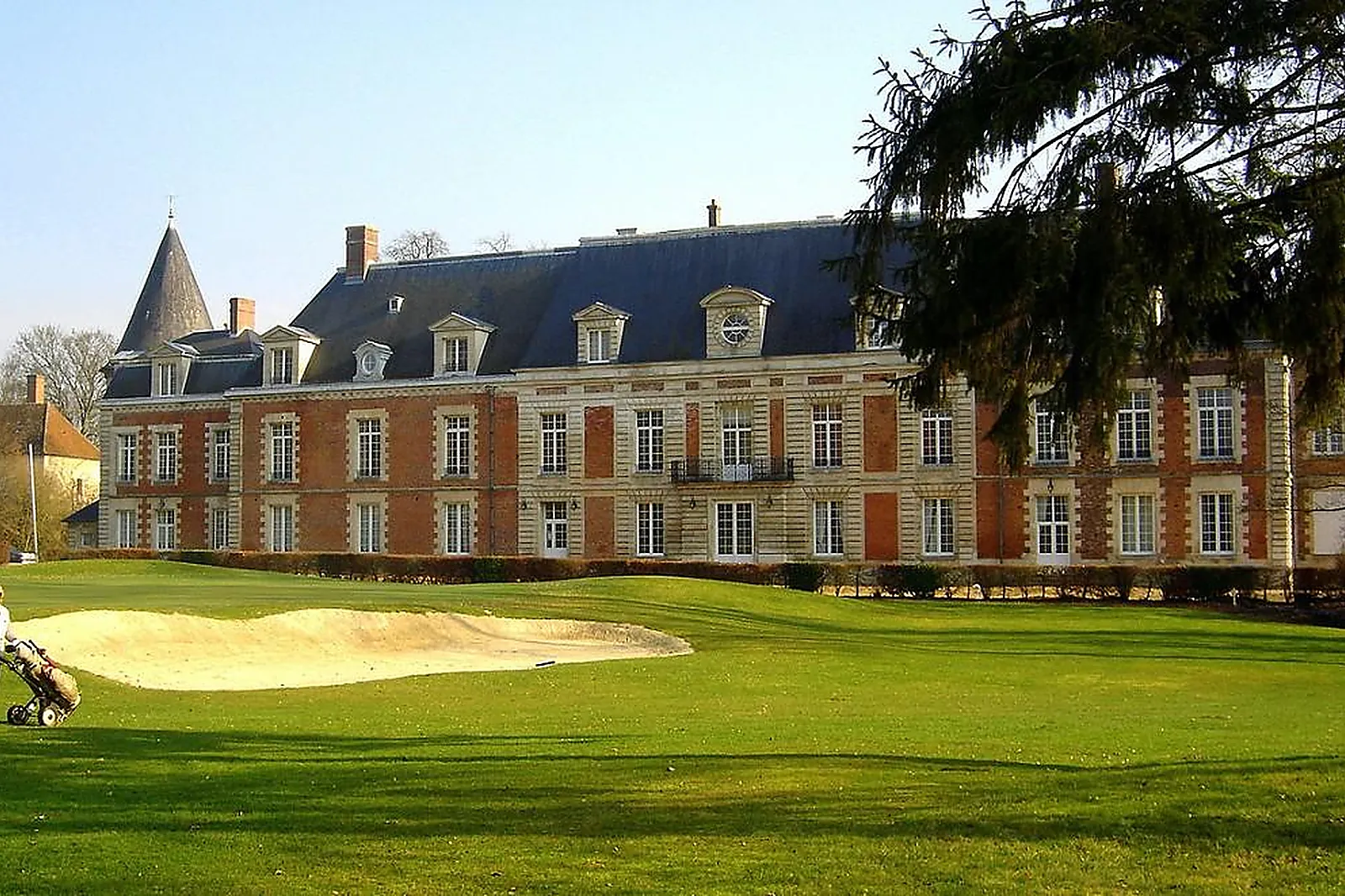 Lieux événementiels, GOLF DU CHÂTEAU D'HUMIÈRES