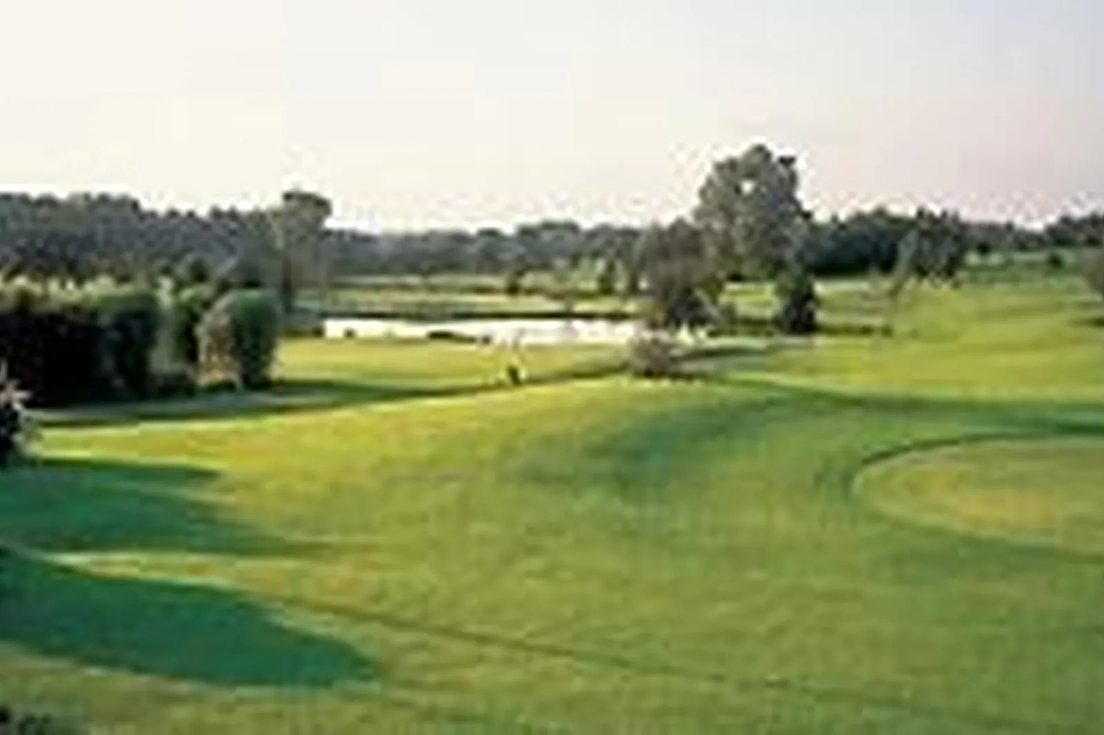 Lieux événementiels, GOLF DU MORMAL