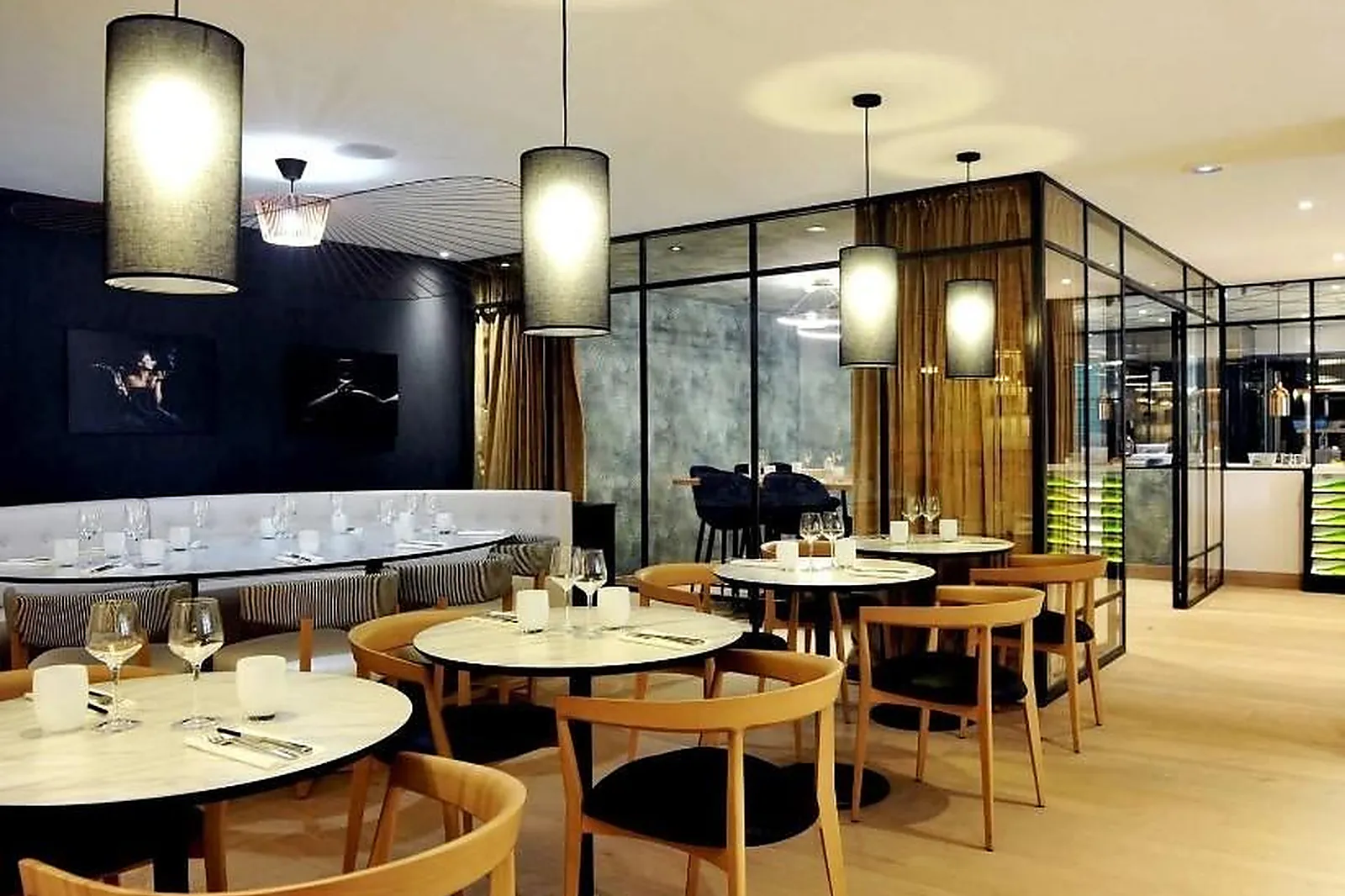 Lieux événementiels, GOLFE HÔTEL