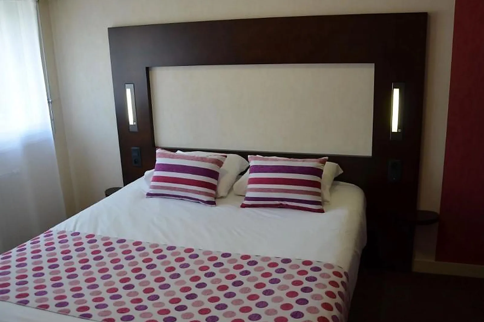 Lieux événementiels, GOLFE HÔTEL