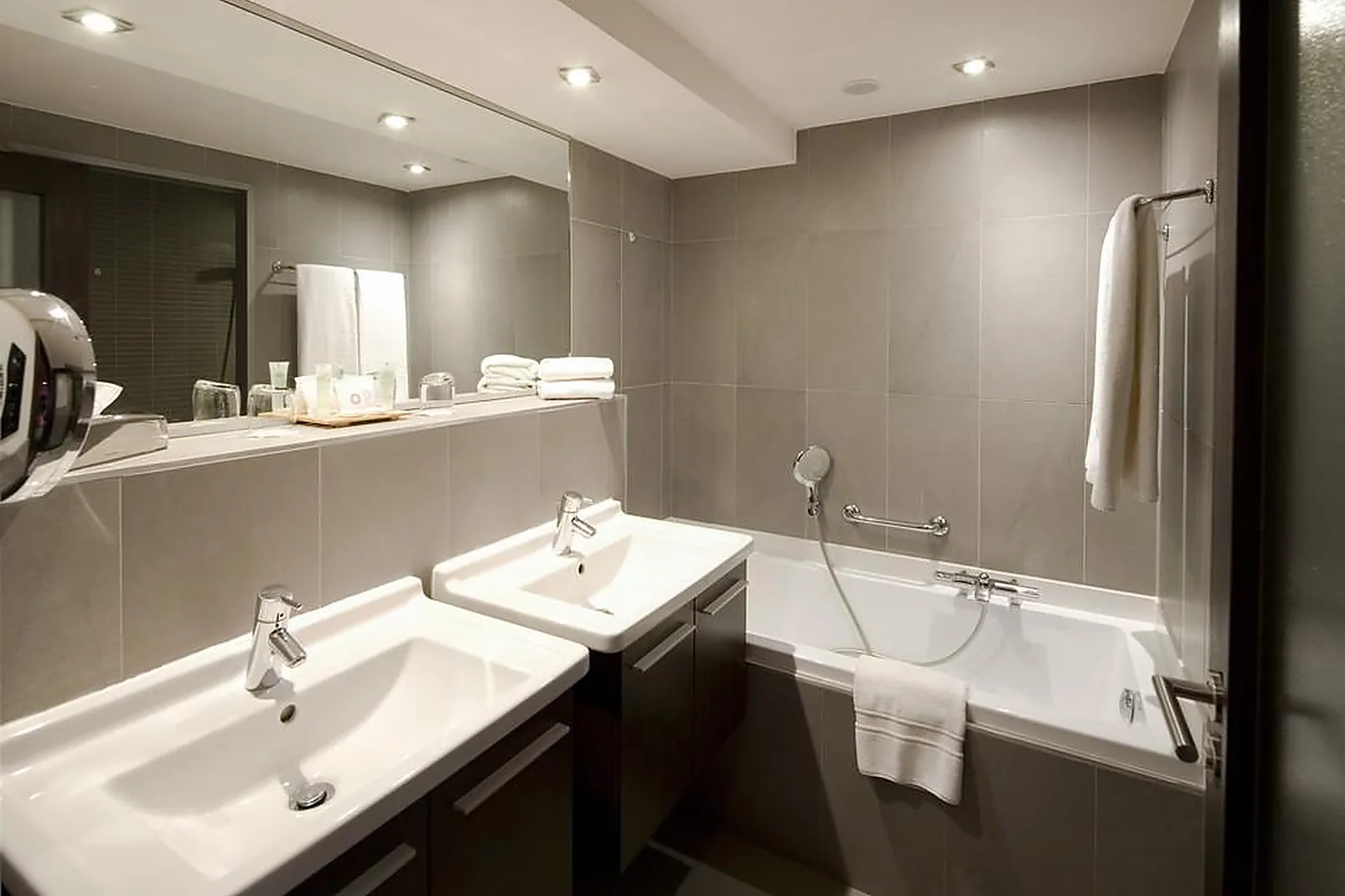 Lieux événementiels, GRAND HÔTEL BRISTOL