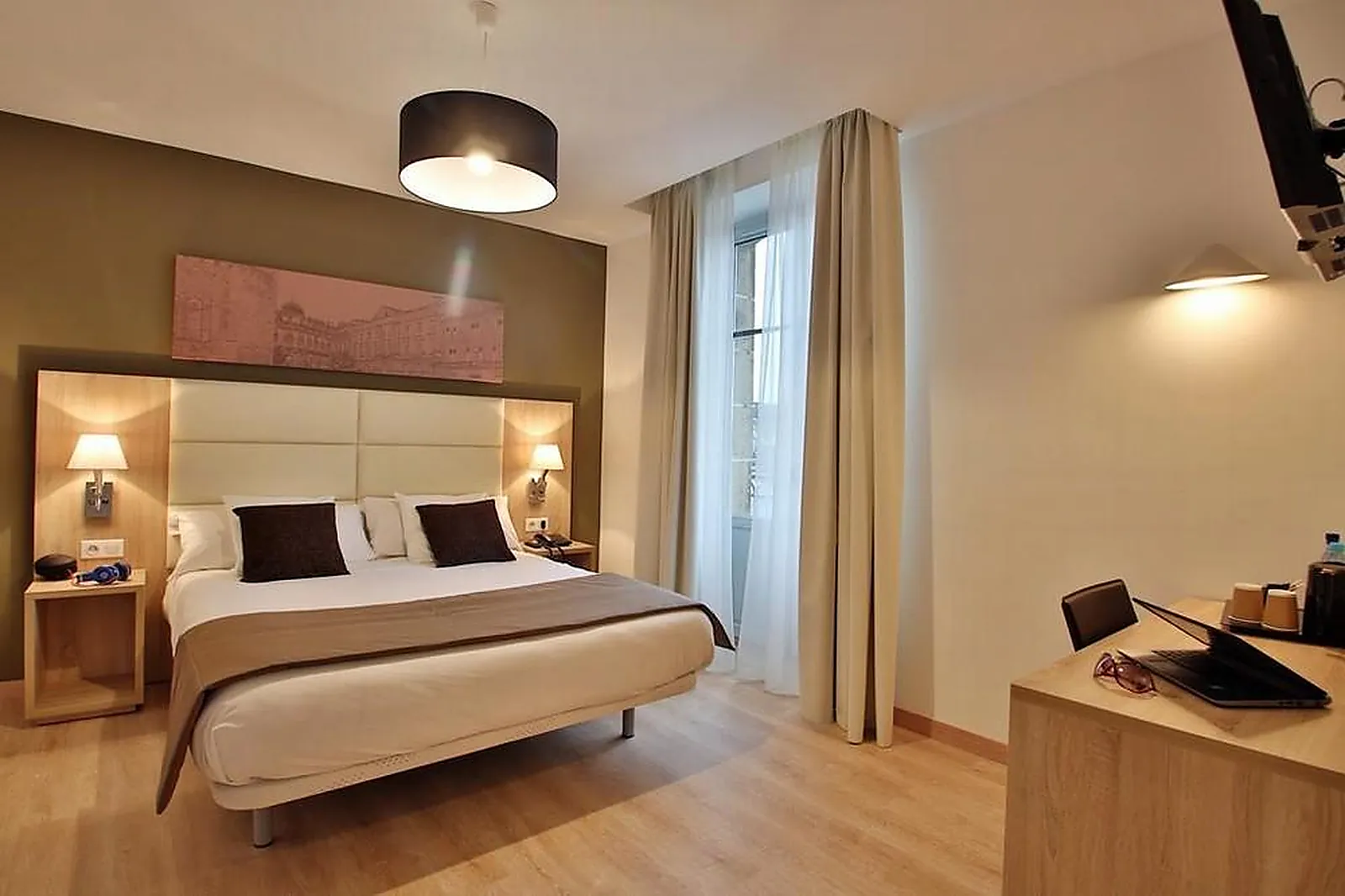 Lieux événementiels, GRAND HÔTEL BRIVE