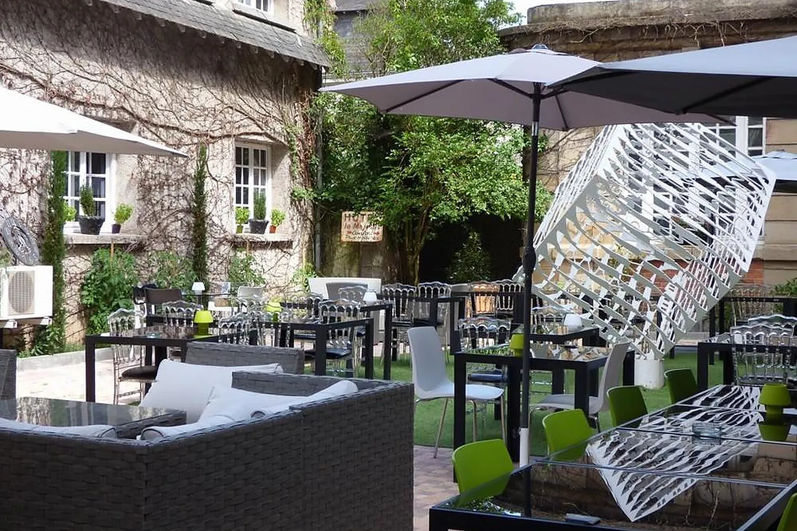 Lieux événementiels, GRAND HÔTEL BRIVE