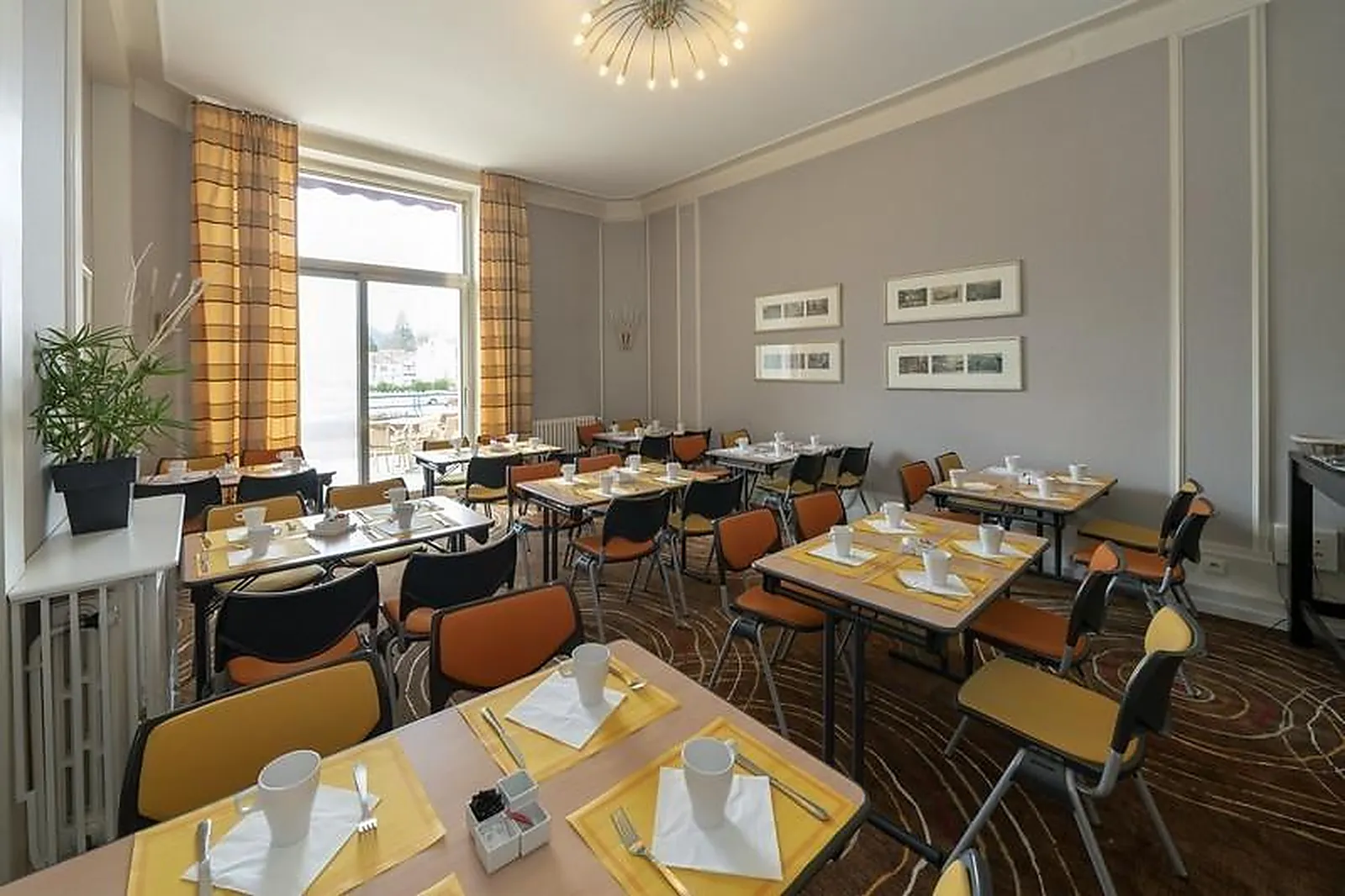 Lieux événementiels, GRAND HÔTEL FILIPPO