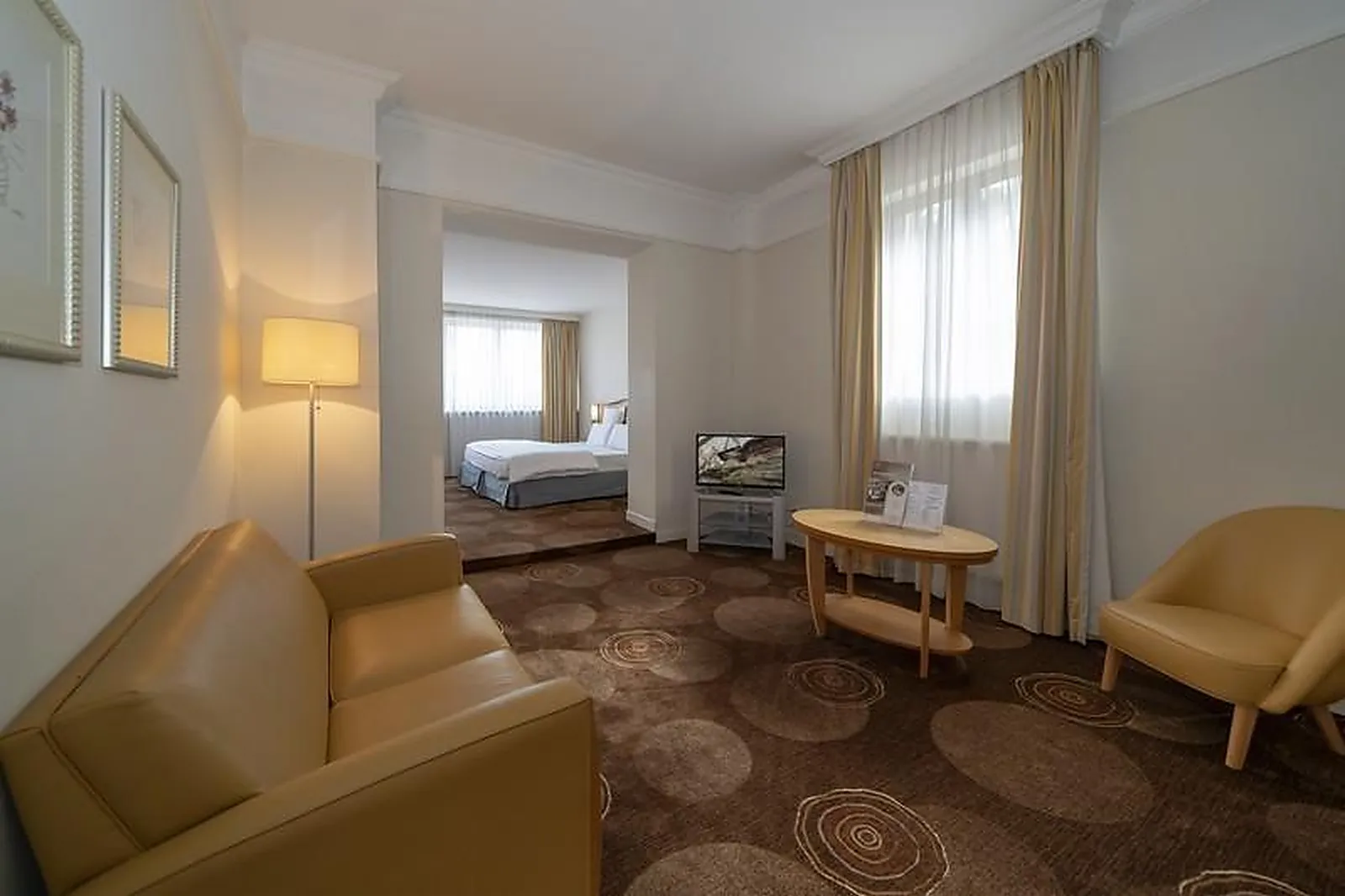 Lieux événementiels, GRAND HÔTEL FILIPPO