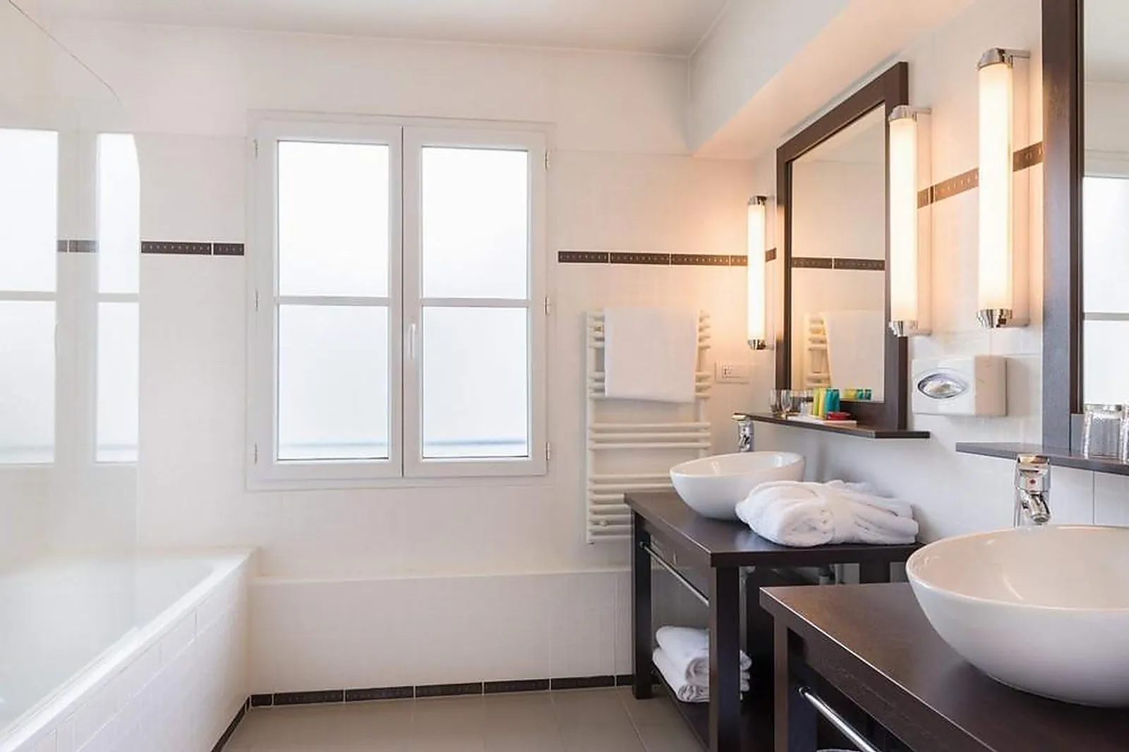 Lieux événementiels, GRAND HÔTEL LE PLESSIS-ROBINSON