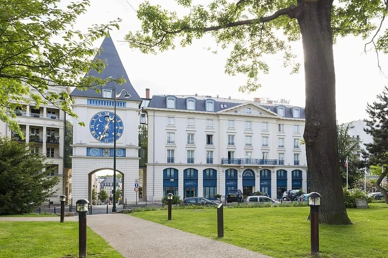 Lieux événementiels, GRAND HÔTEL LE PLESSIS-ROBINSON